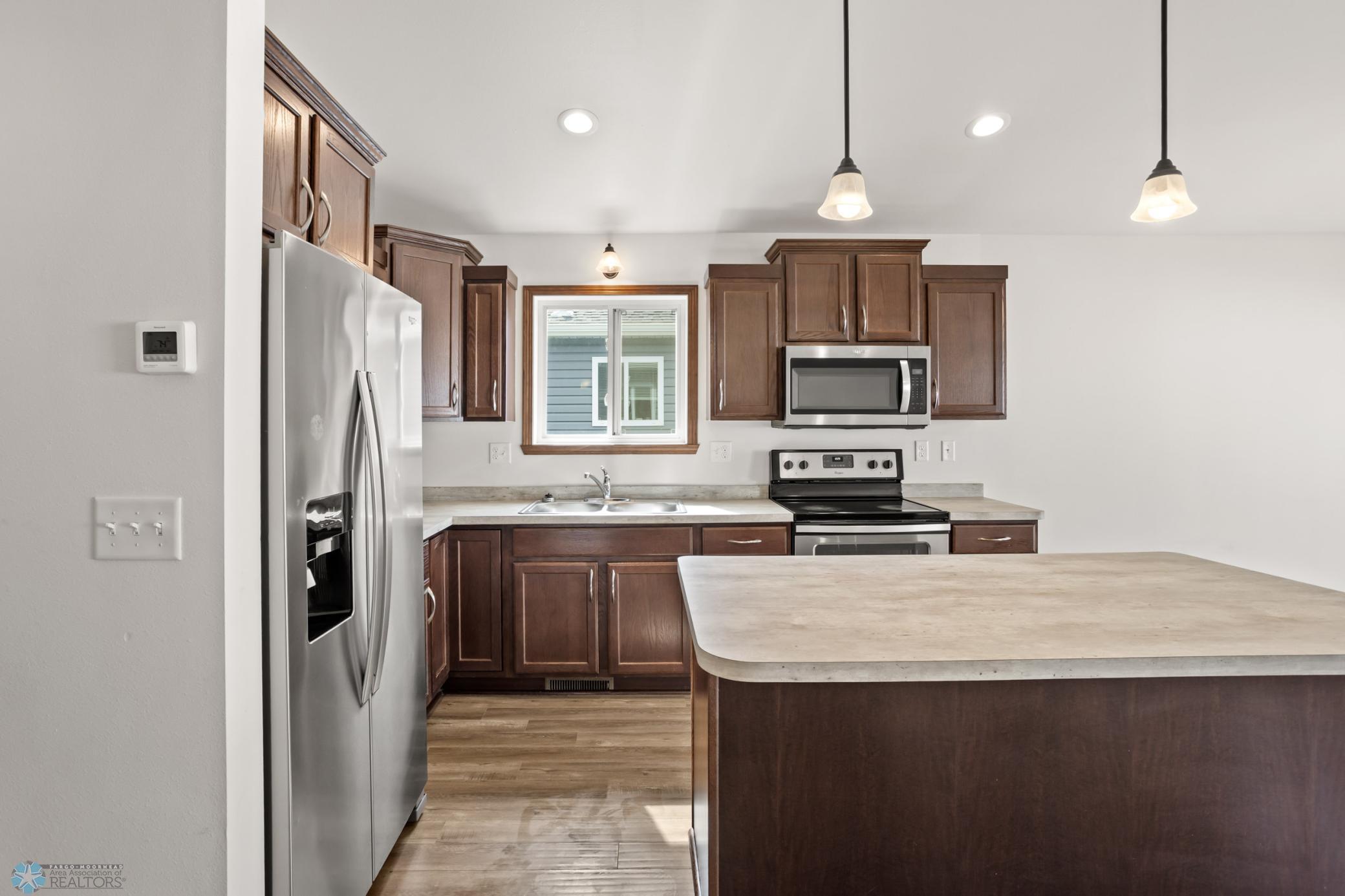 2728 Westwood Street W