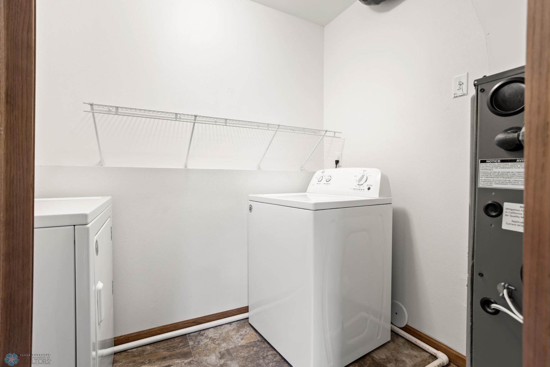 2728 Westwood Street W