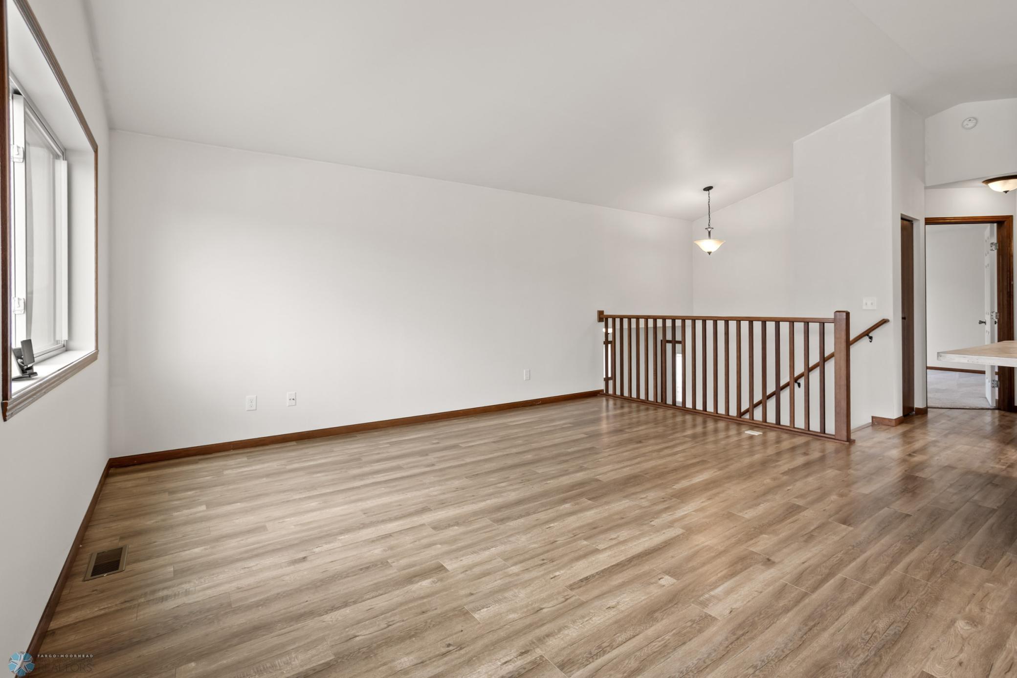 2728 Westwood Street W