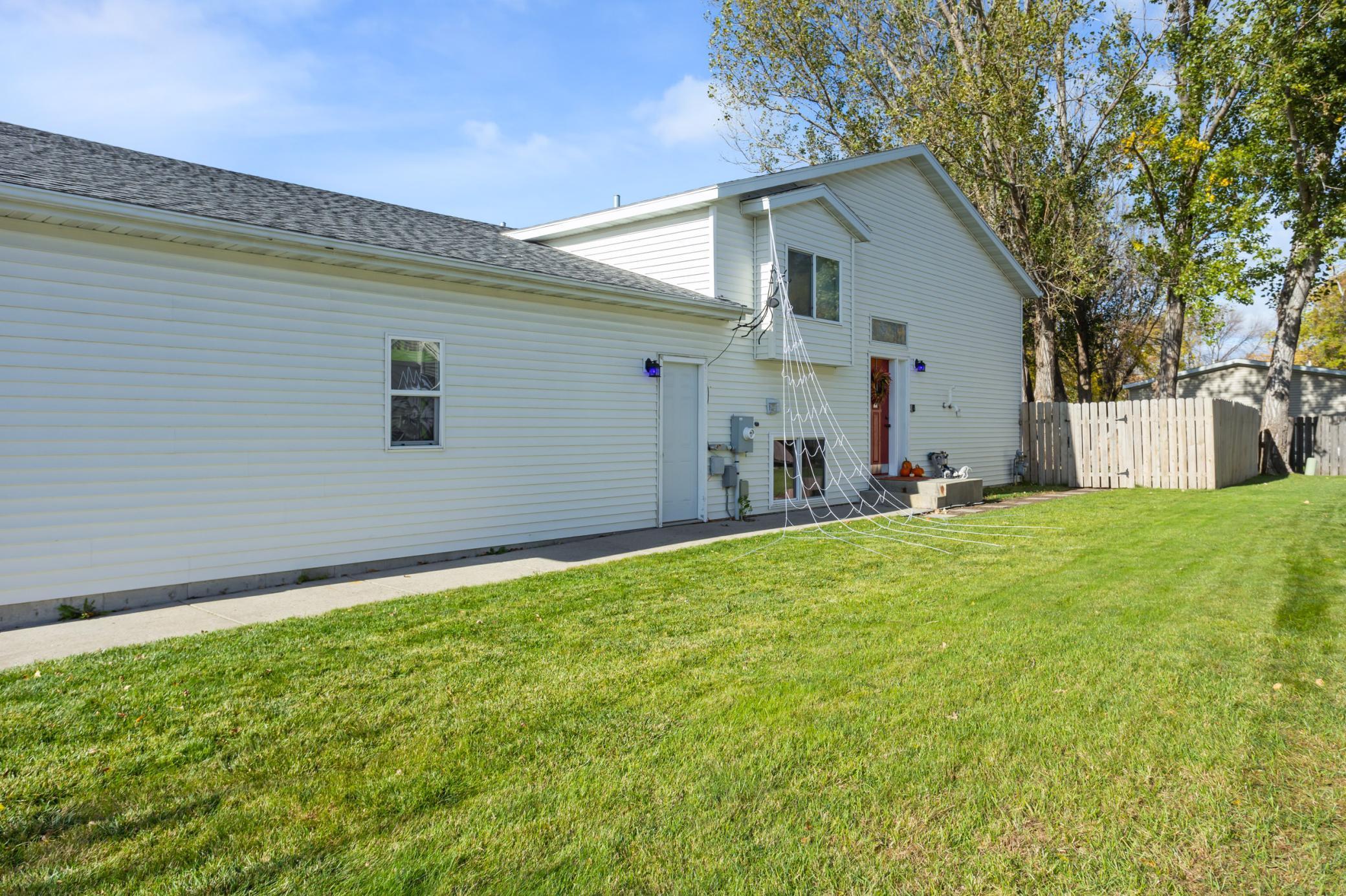 1438 Suntree Drive