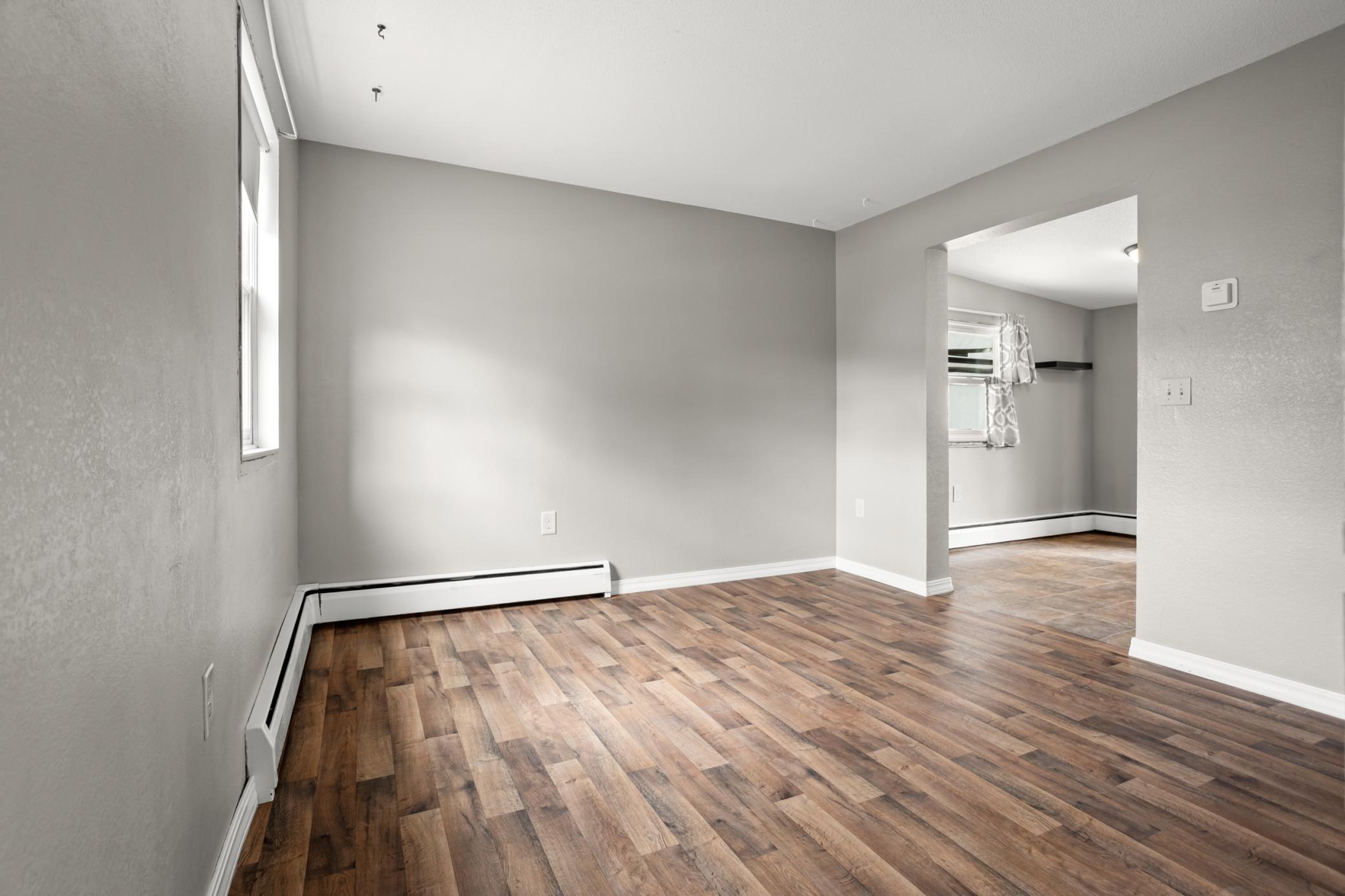 1446 16 1/2 Street S