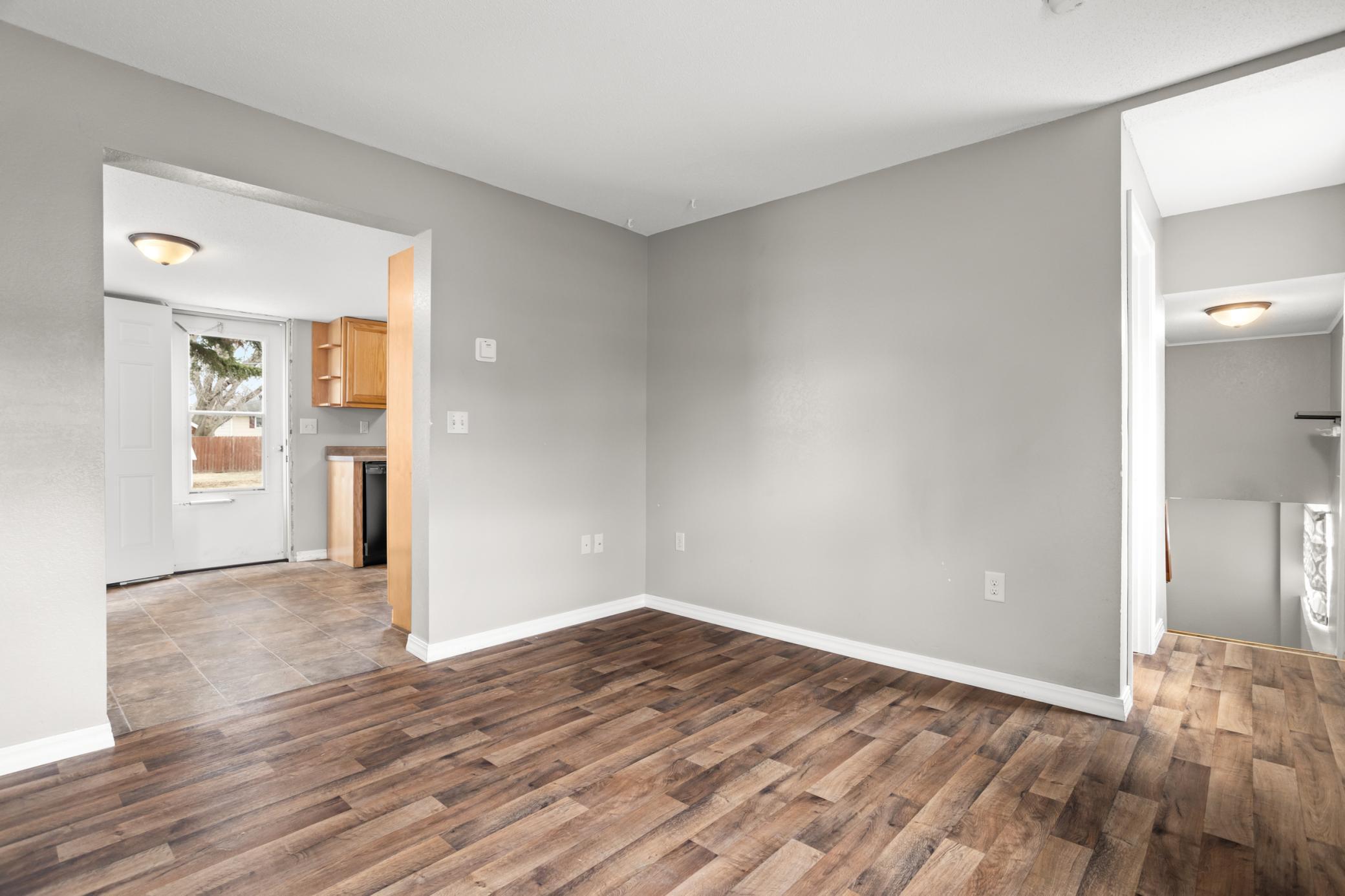 1446 16 1/2 Street S