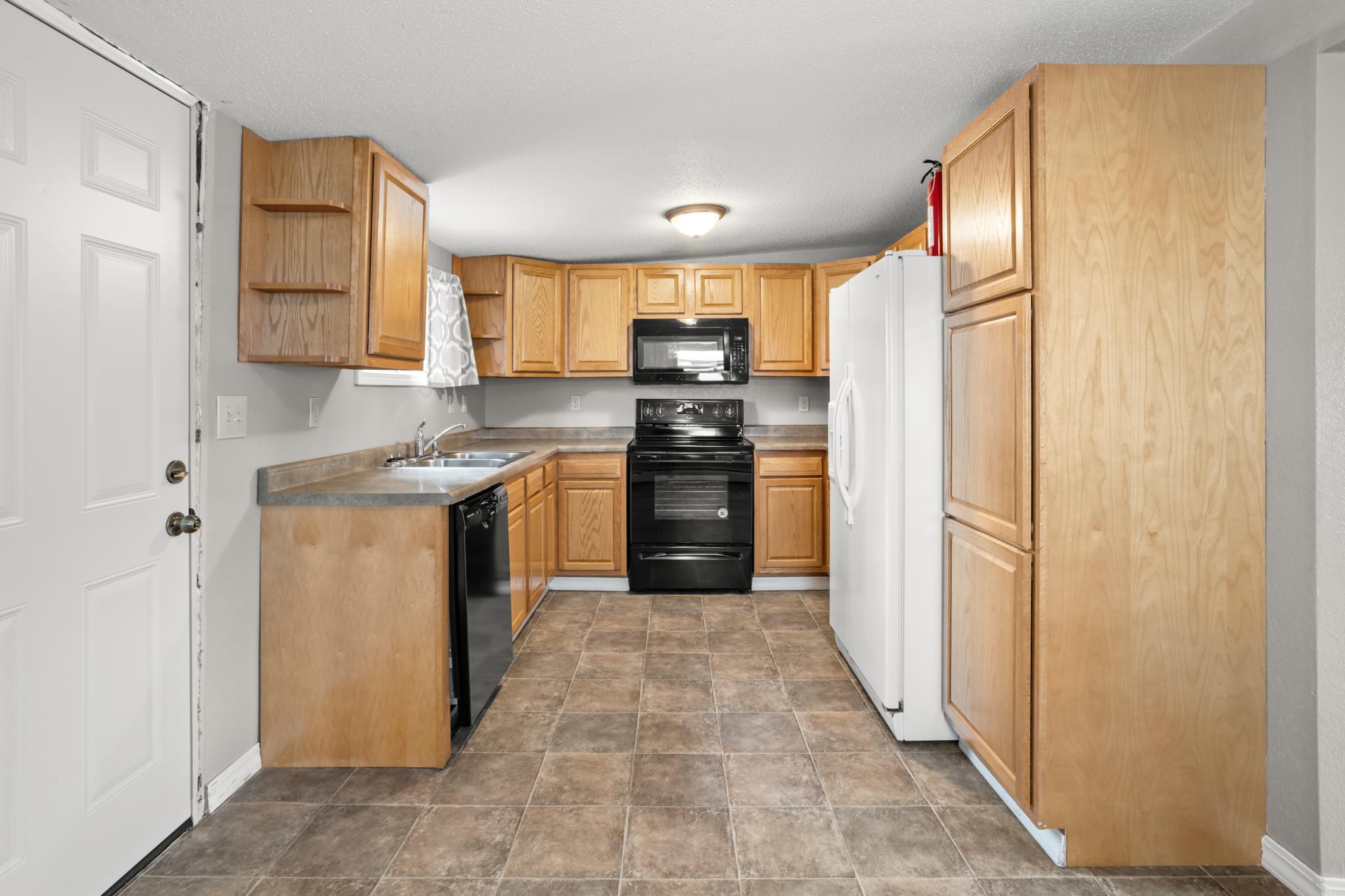 1446 16 1/2 Street S