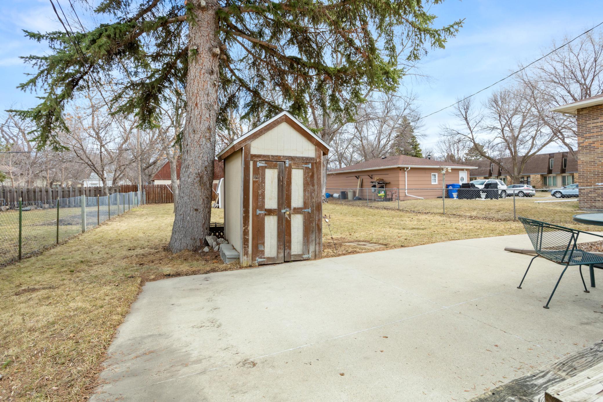 1446 16 1/2 Street S