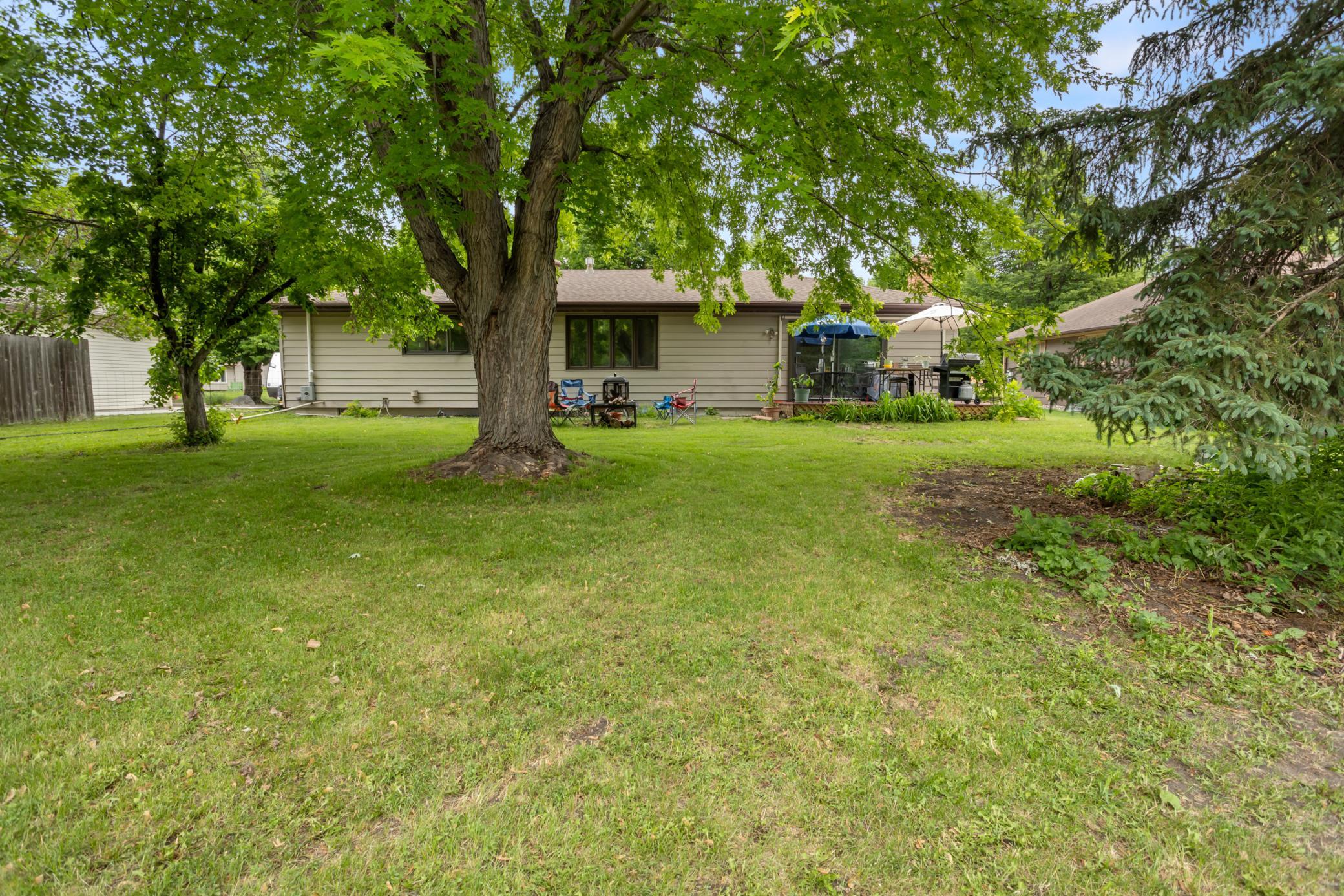 3715 Burritt Street S