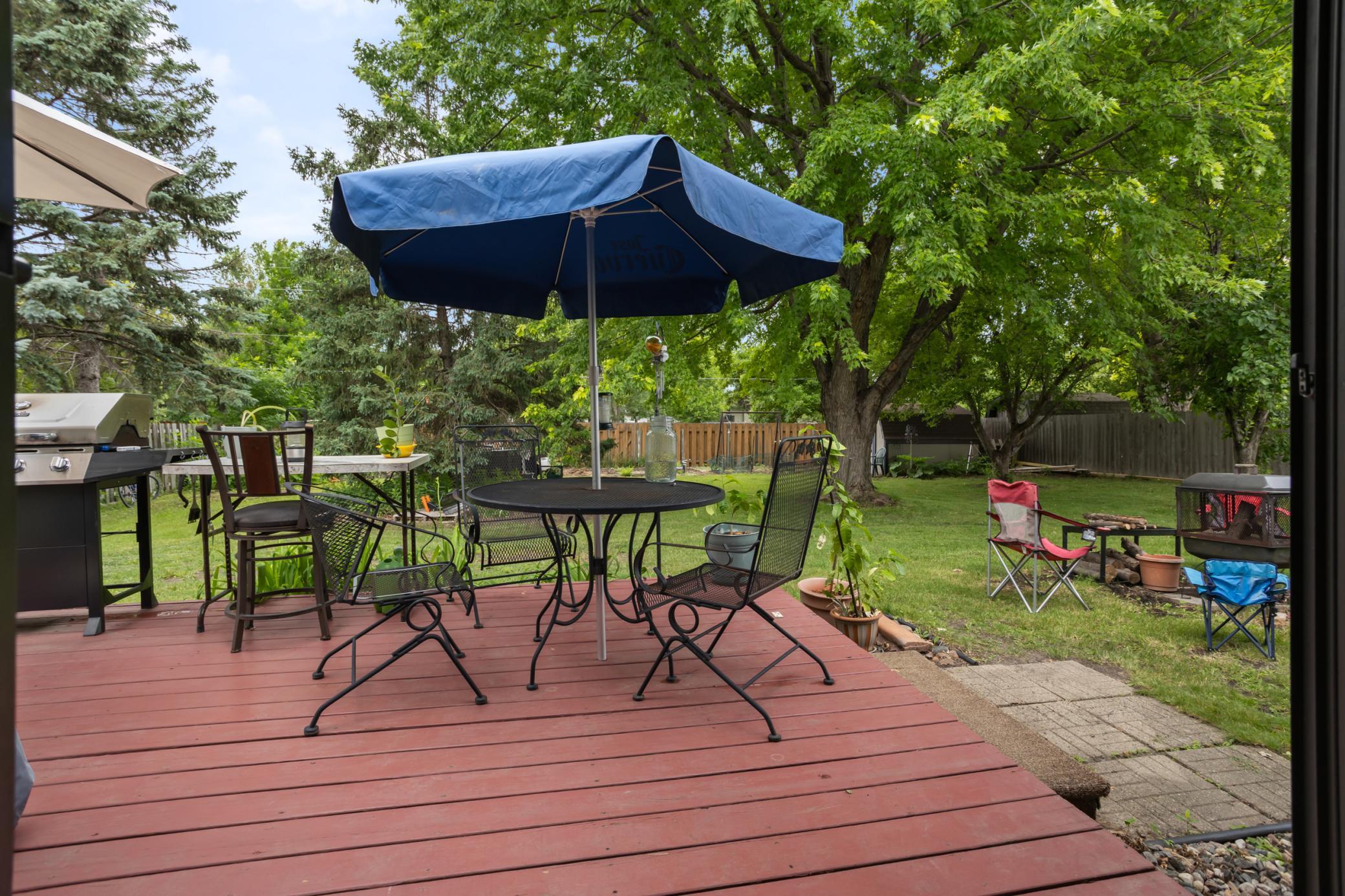 3715 Burritt Street S