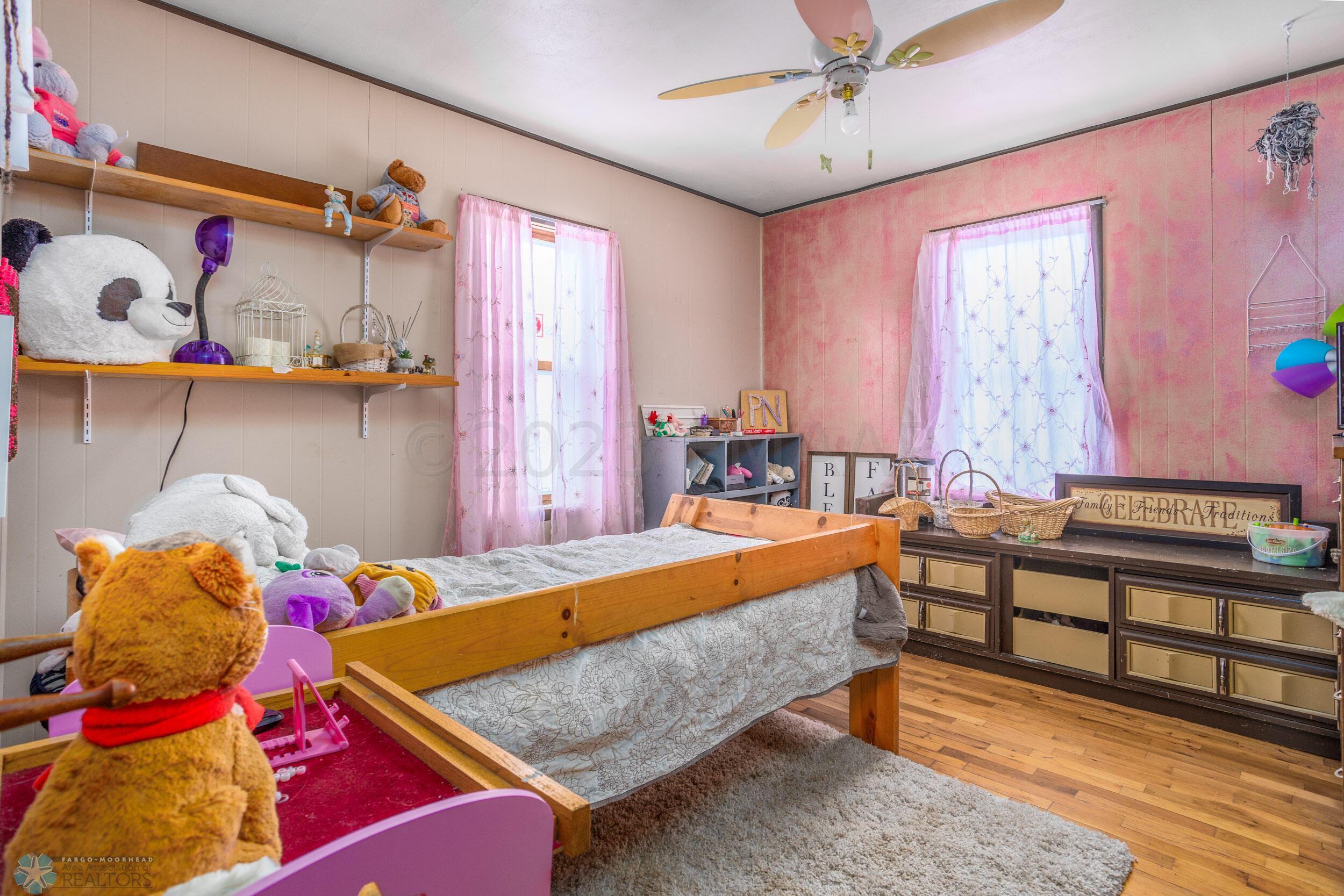 1206 BURREL Avenue SE