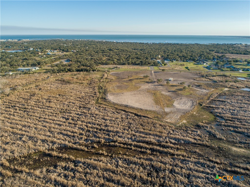 6498 Hwy 35 N