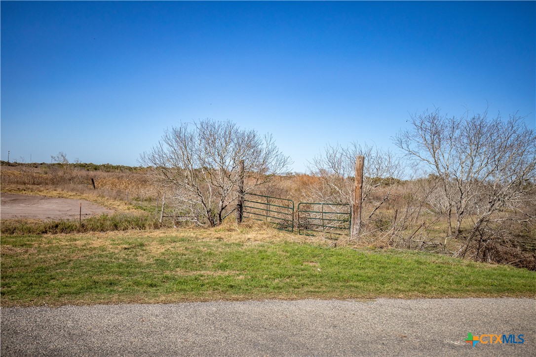 6498 Hwy 35 N