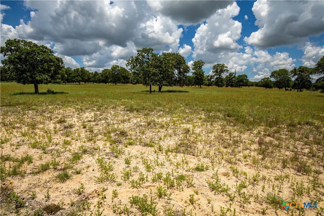 The Settlement at Patriot Ranch | 5.02 Acre Cornerstone Lot | Luling, TX