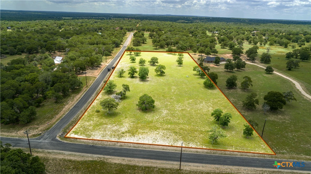 The Settlement at Patriot Ranch | 5.02 Acre Cornerstone Lot | Luling, TX