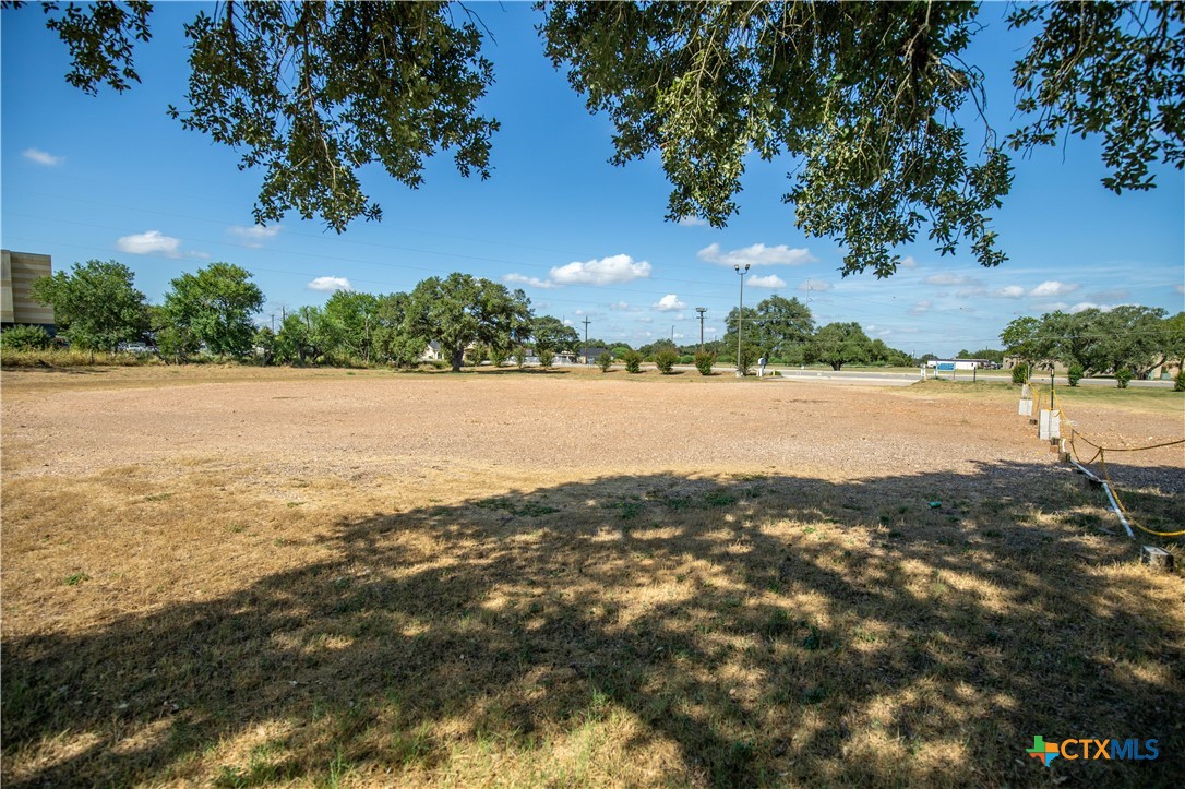 Prime Commercial Lease Lot | N Esplanade St, Cuero, TX