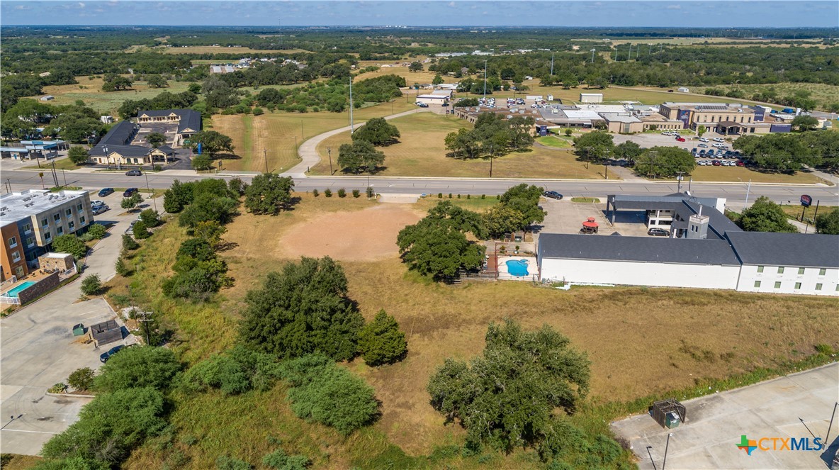 Prime Commercial Lease Lot | N Esplanade St, Cuero, TX