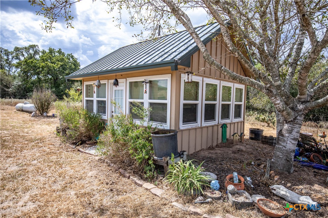 1078 Mueller Lang Road