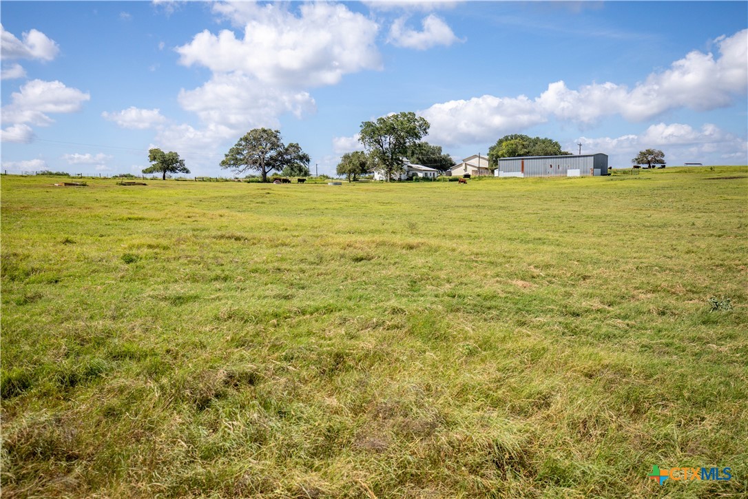 The Utley Ranch | 411± Acres | Karnes County