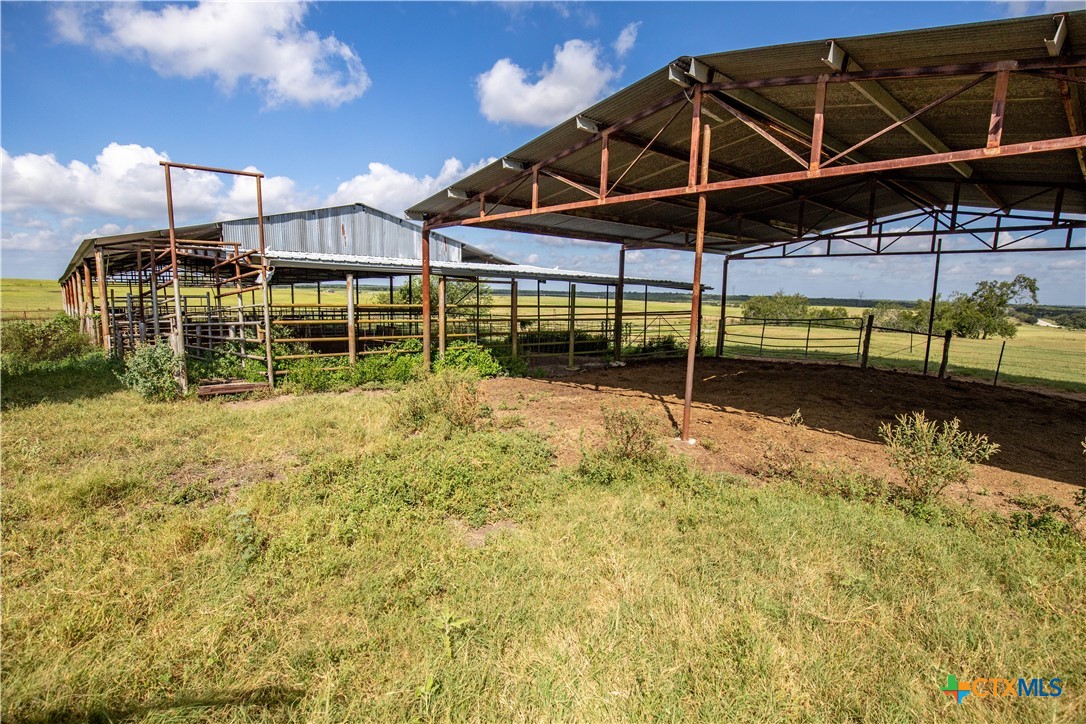 The Utley Ranch | 411± Acres | Karnes County