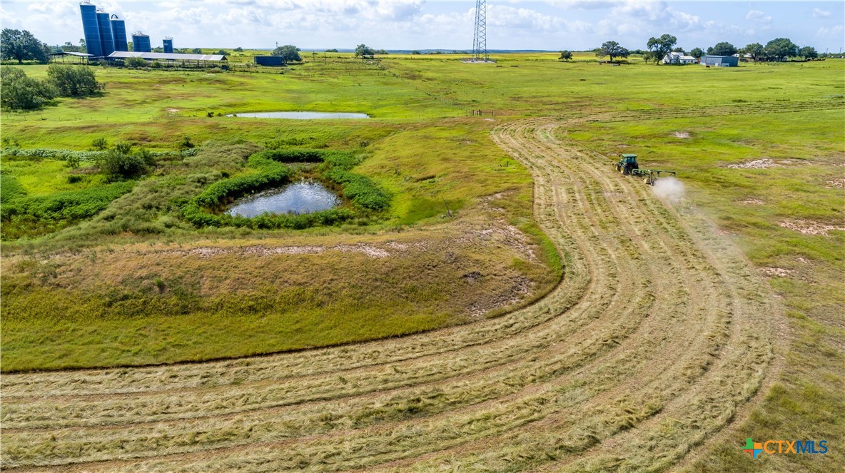 The Utley Ranch | 411± Acres | Karnes County