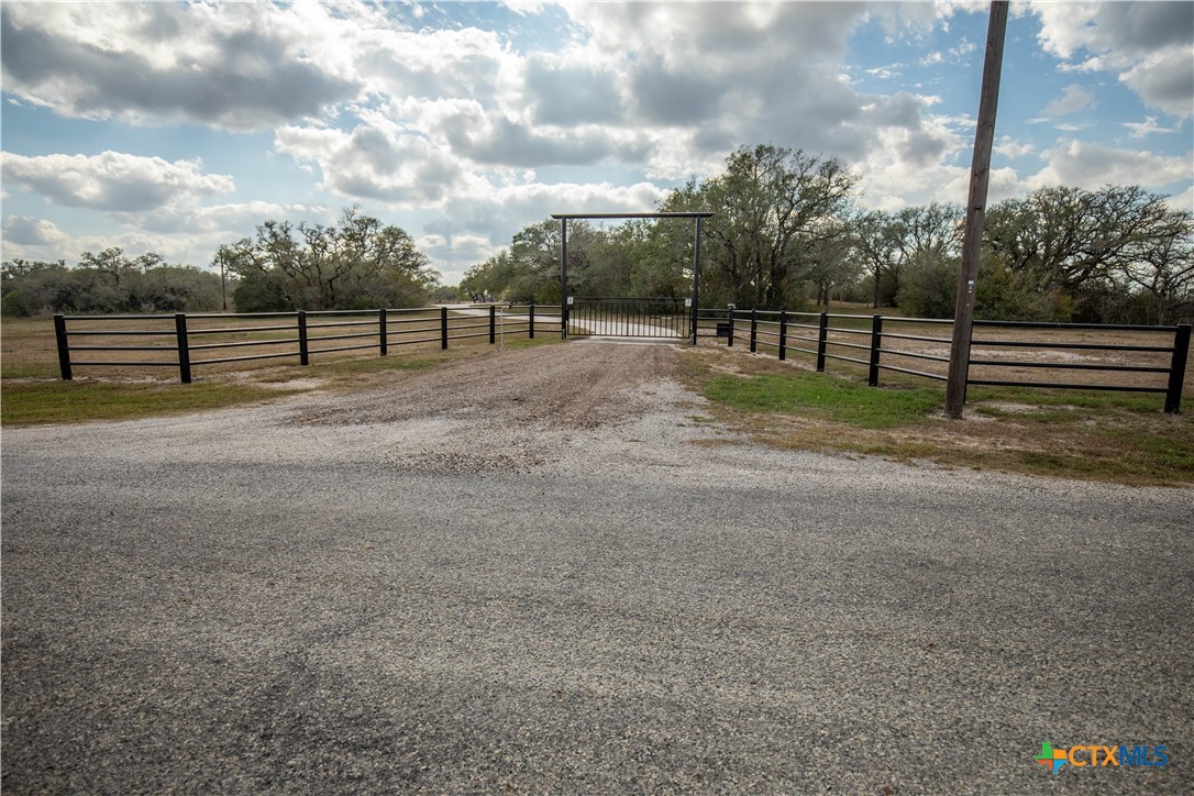 LLB Ranch | 50± Acres | DeWitt County