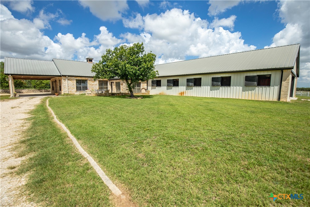 Bar KR Equine Ranch | 32.316± ACRES | Guadalupe County