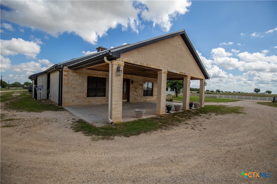 Bar KR Equine Ranch | 32.316± ACRES | Guadalupe County