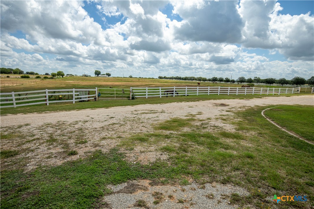 Bar KR Equine Ranch | 32.316± ACRES | Guadalupe County