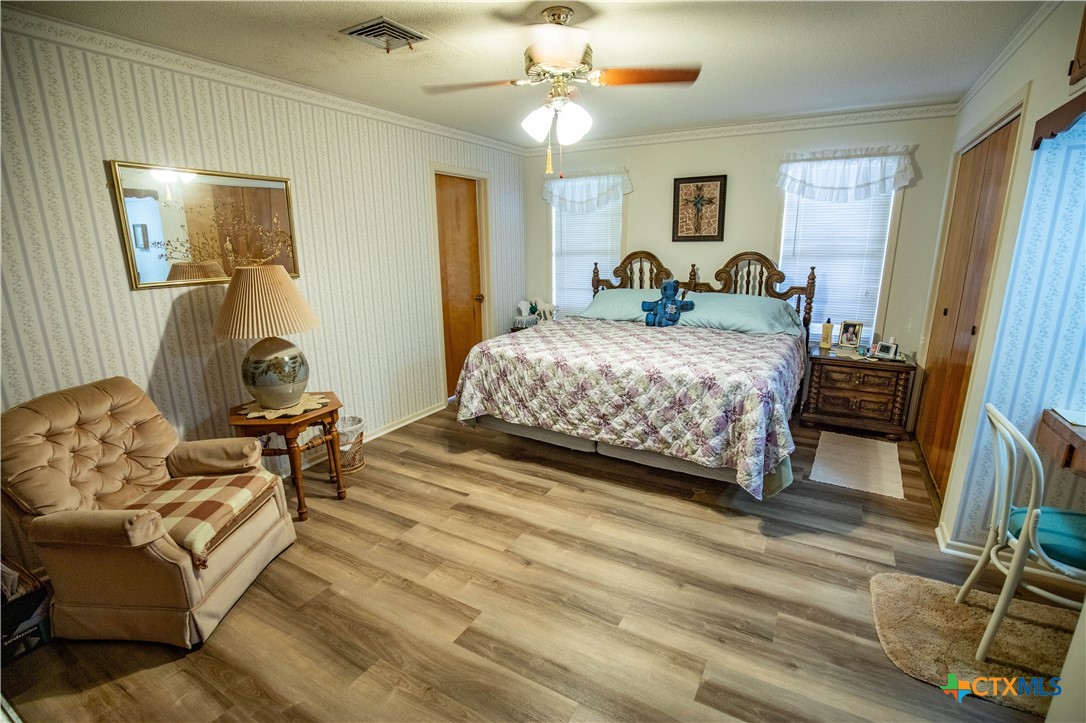 Heritage Oaks Ranch | 125± Acres | Yorktown, DeWitt County