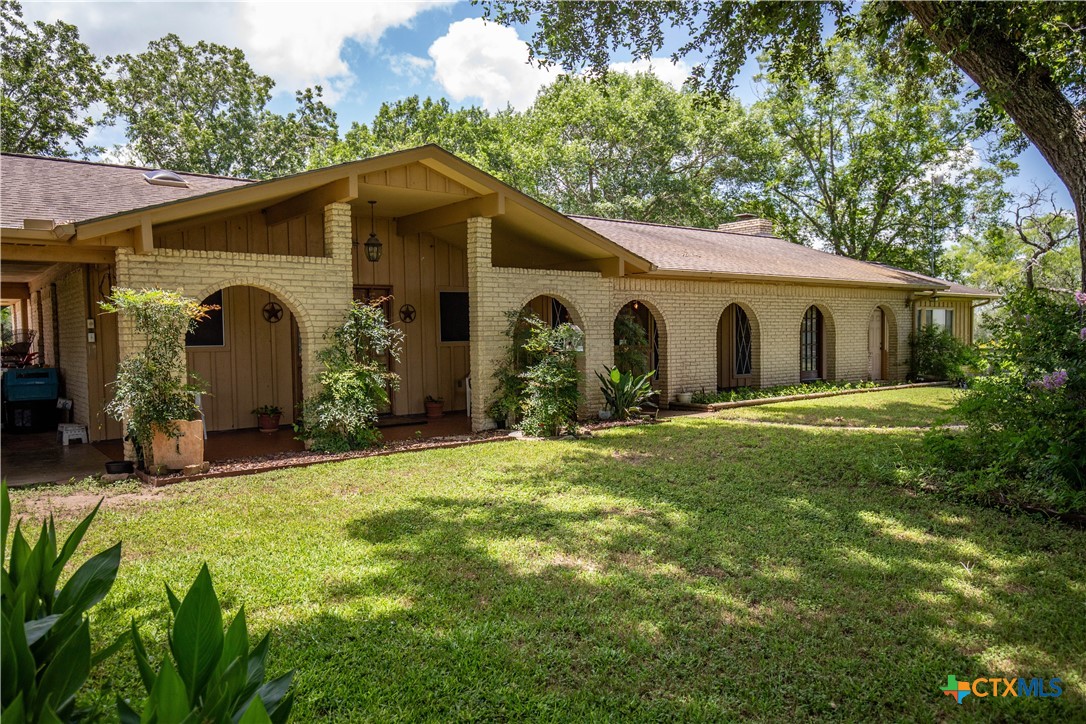 Heritage Oaks Ranch | 125± Acres | Yorktown, DeWitt County