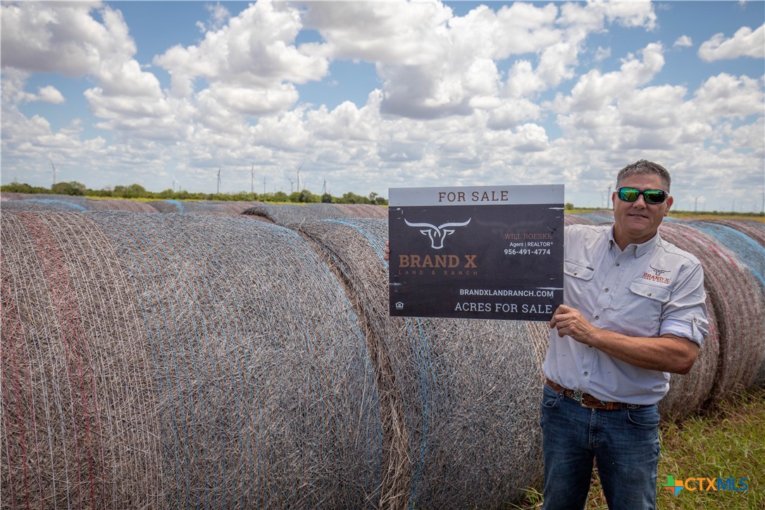 40± Acre Hay Field | San Patricio County | Mathis, TX