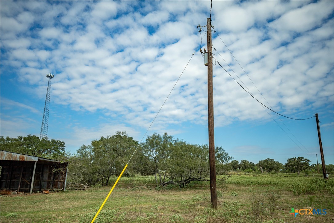 The Earl Williams Road Farm | 118.75± Acres | DeWitt County, Texas