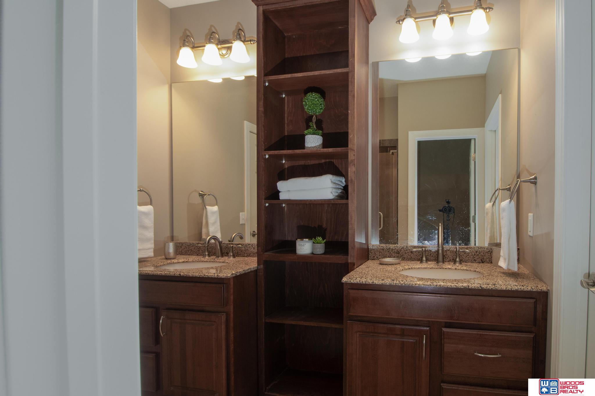 1319 W Cademon Circle