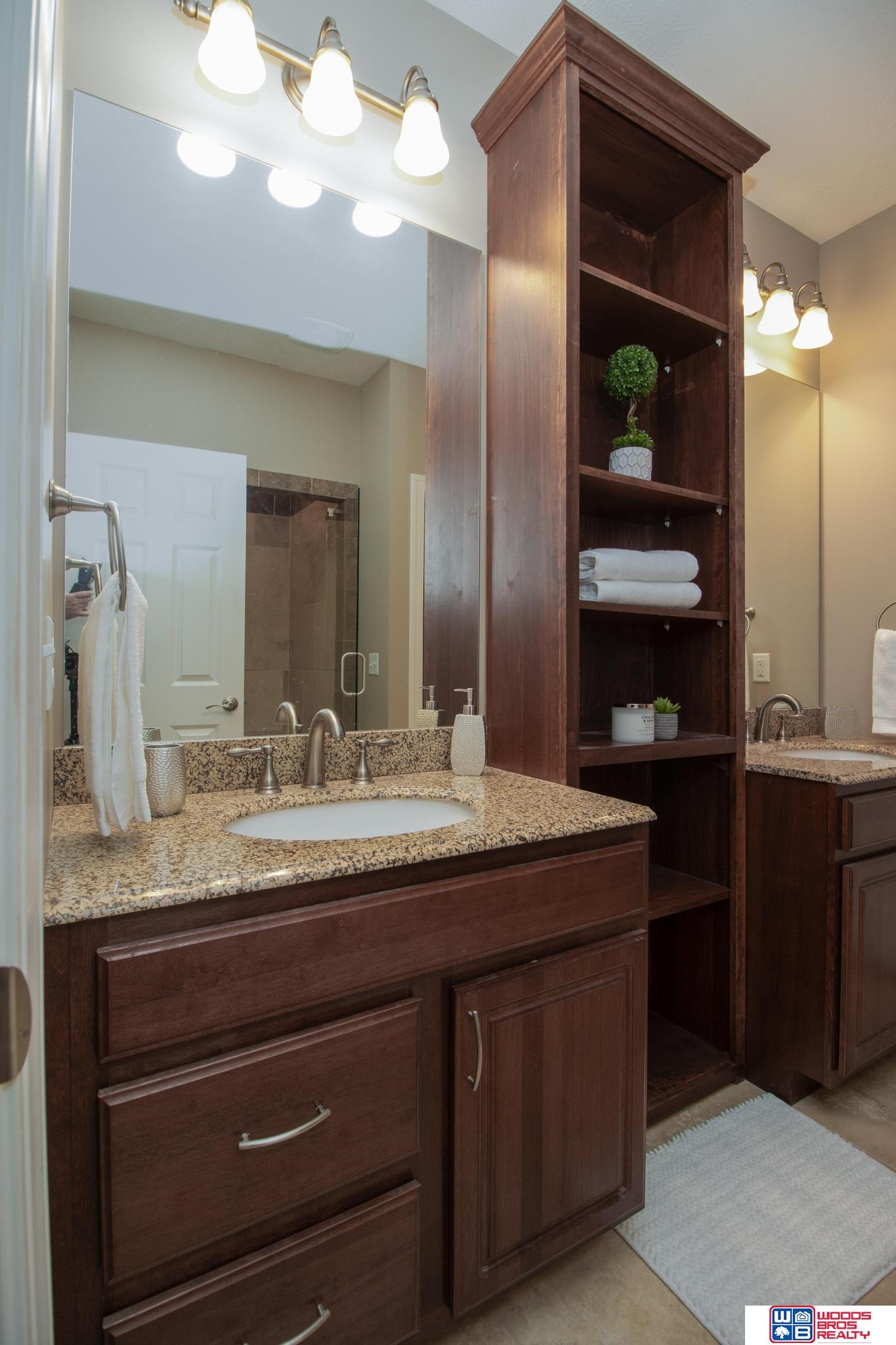 1319 W Cademon Circle