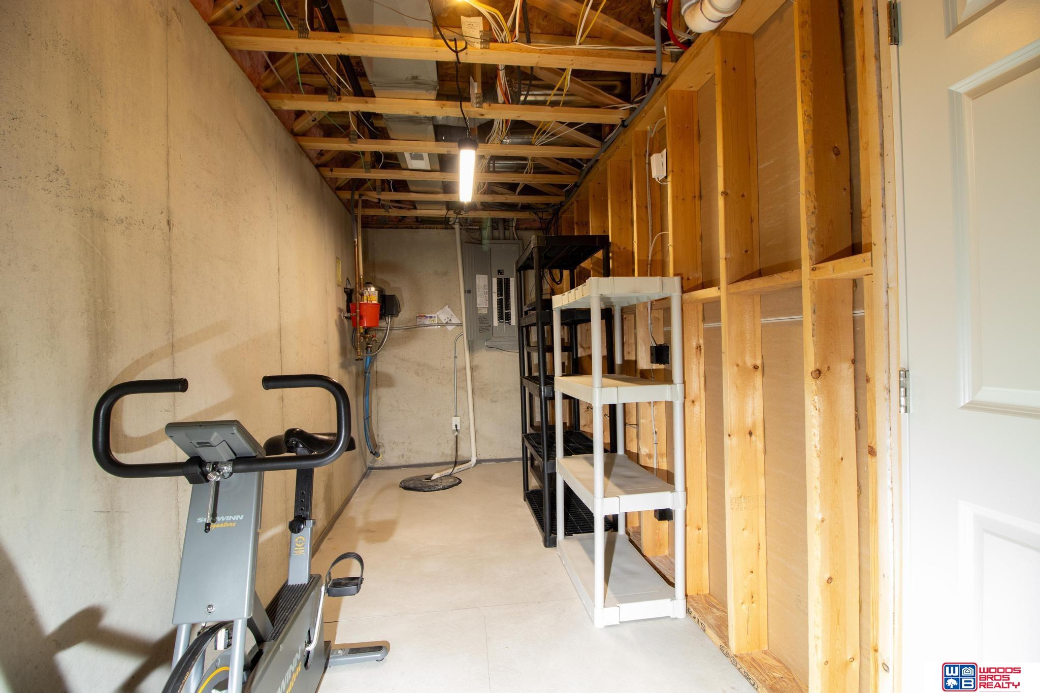 1319 W Cademon Circle