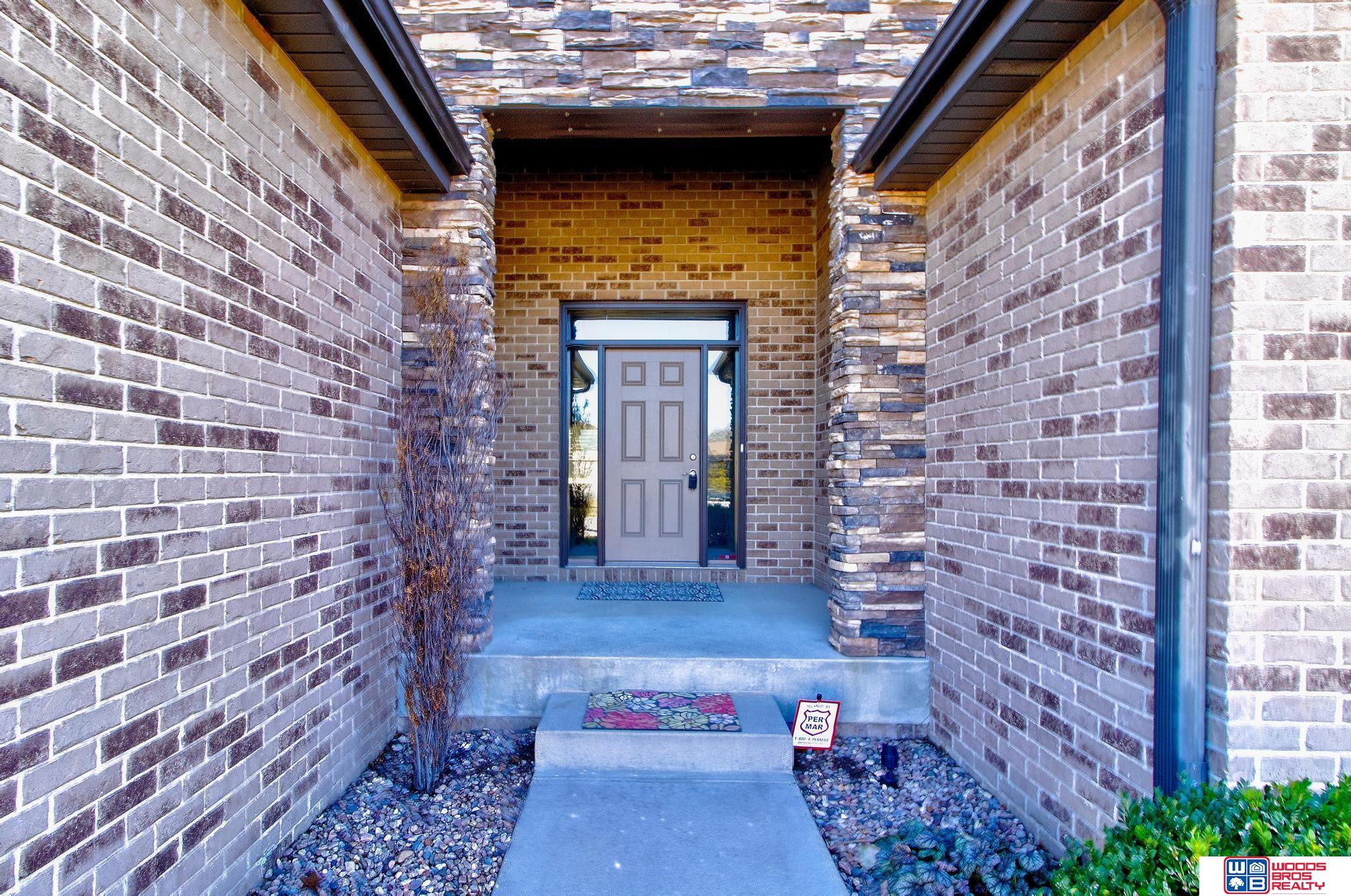 1319 W Cademon Circle