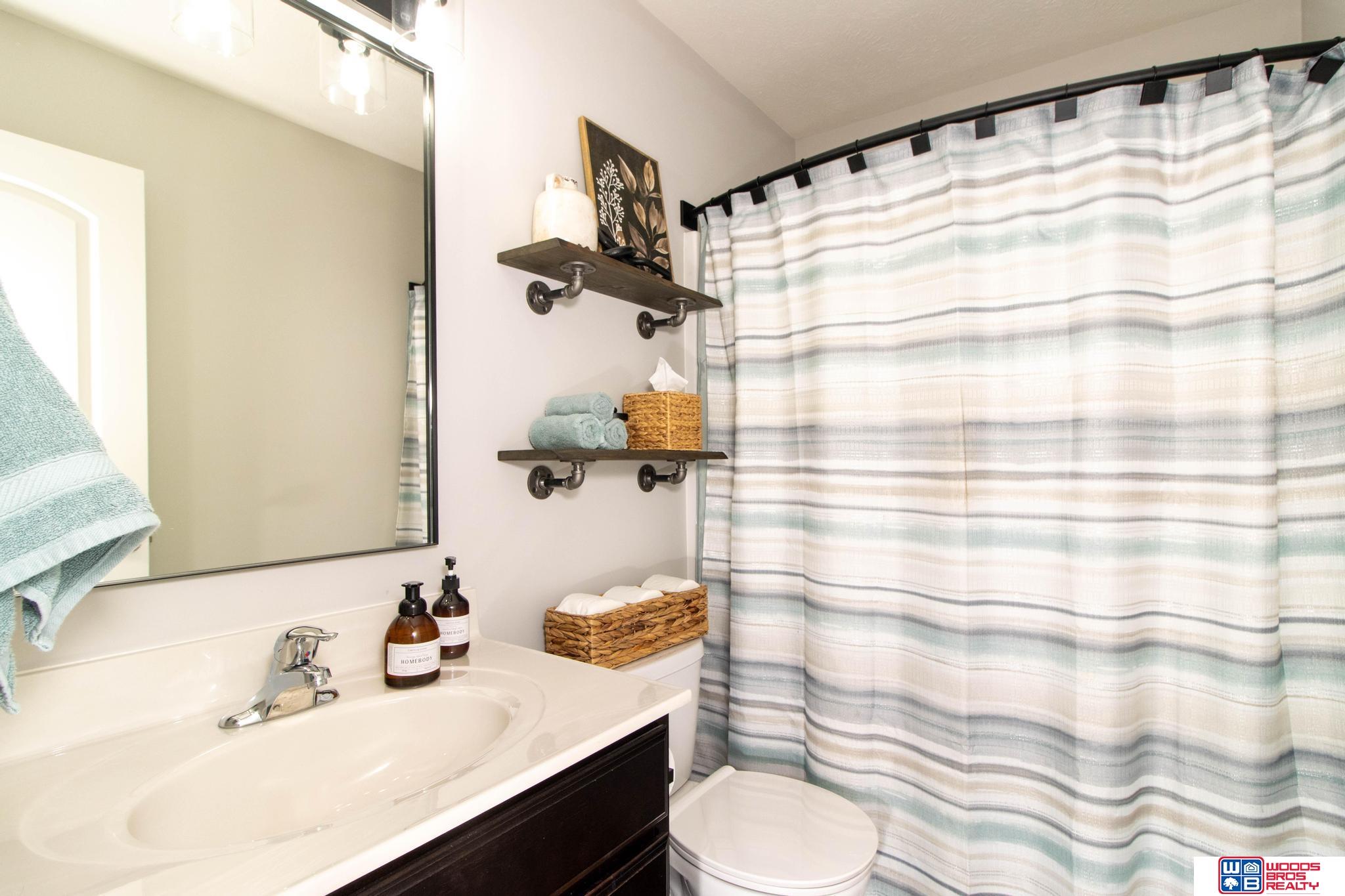 1740 SW Derek Avenue