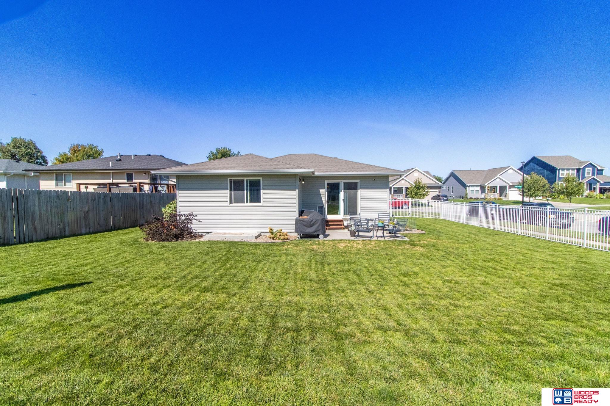 1740 SW Derek Avenue