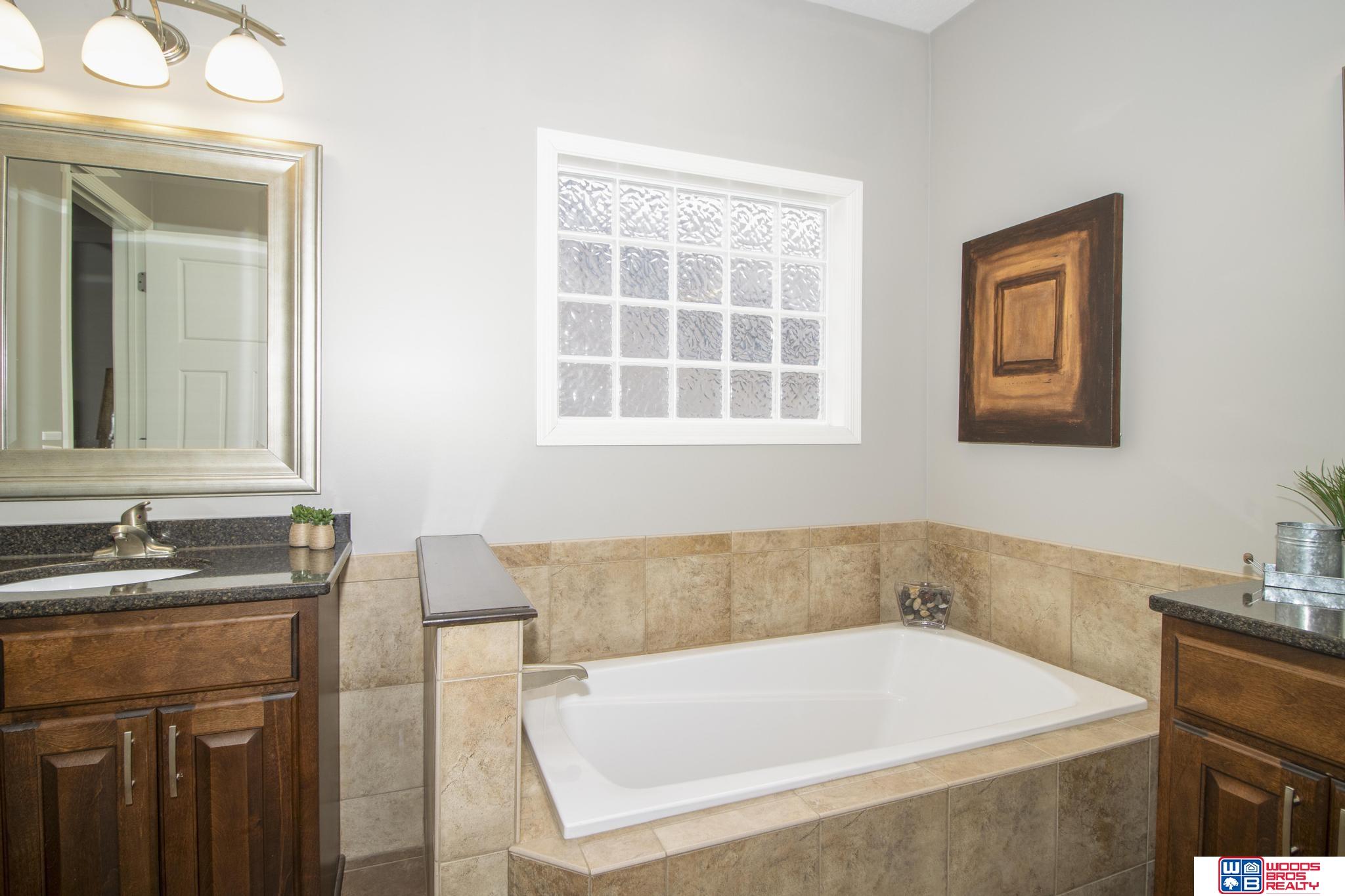 9249 Fairbanks Court