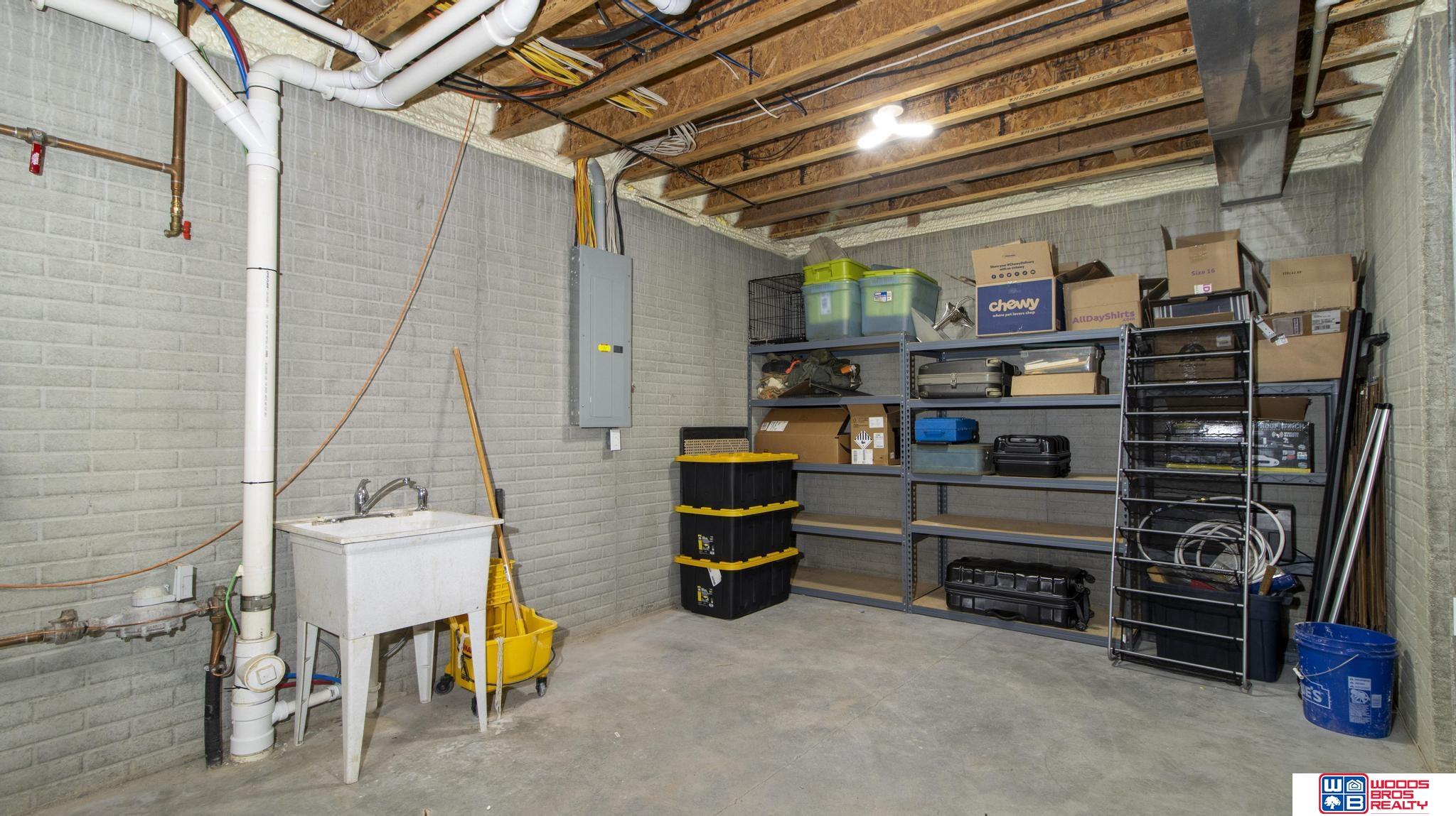 9249 Fairbanks Court