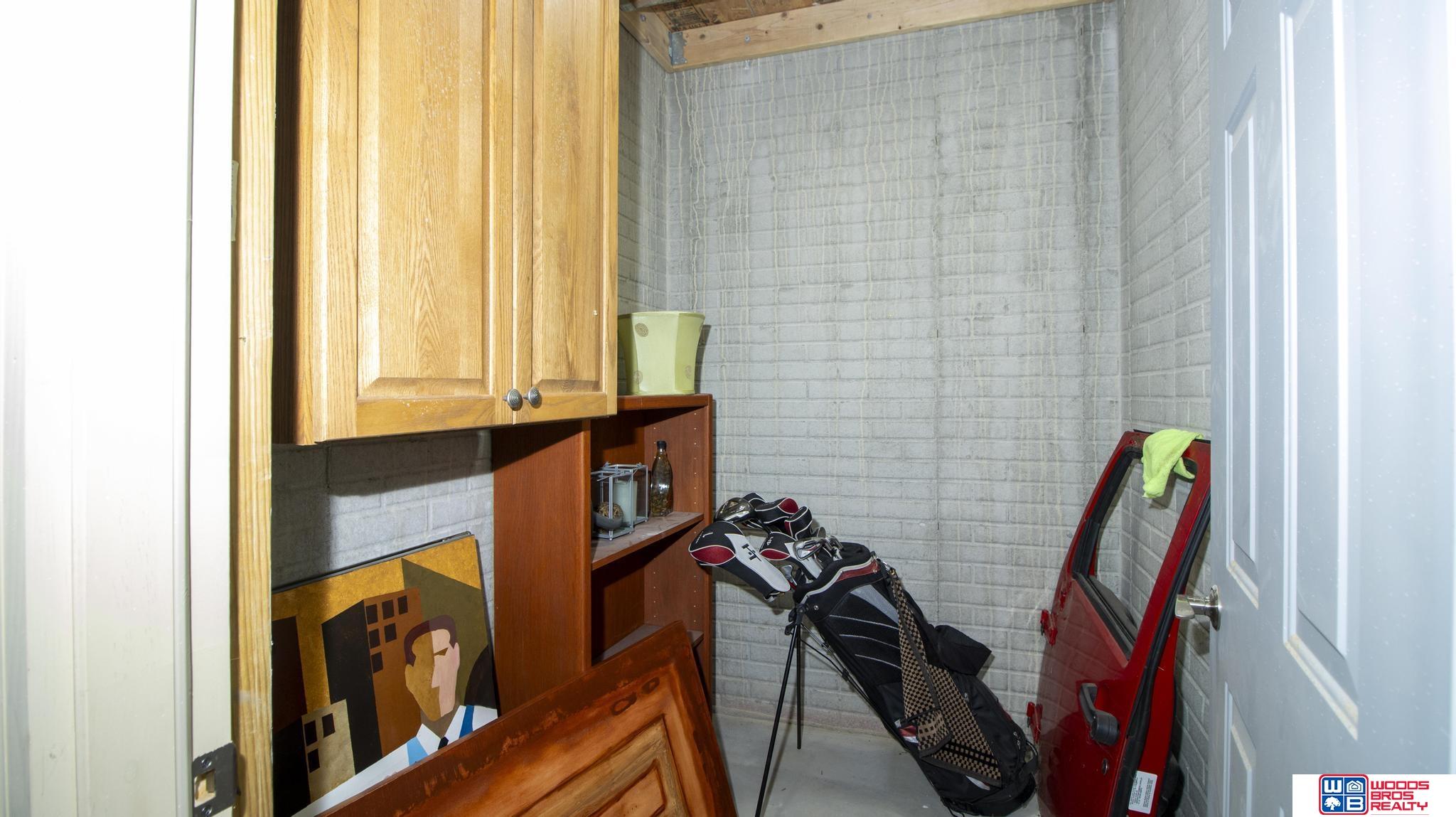 9249 Fairbanks Court