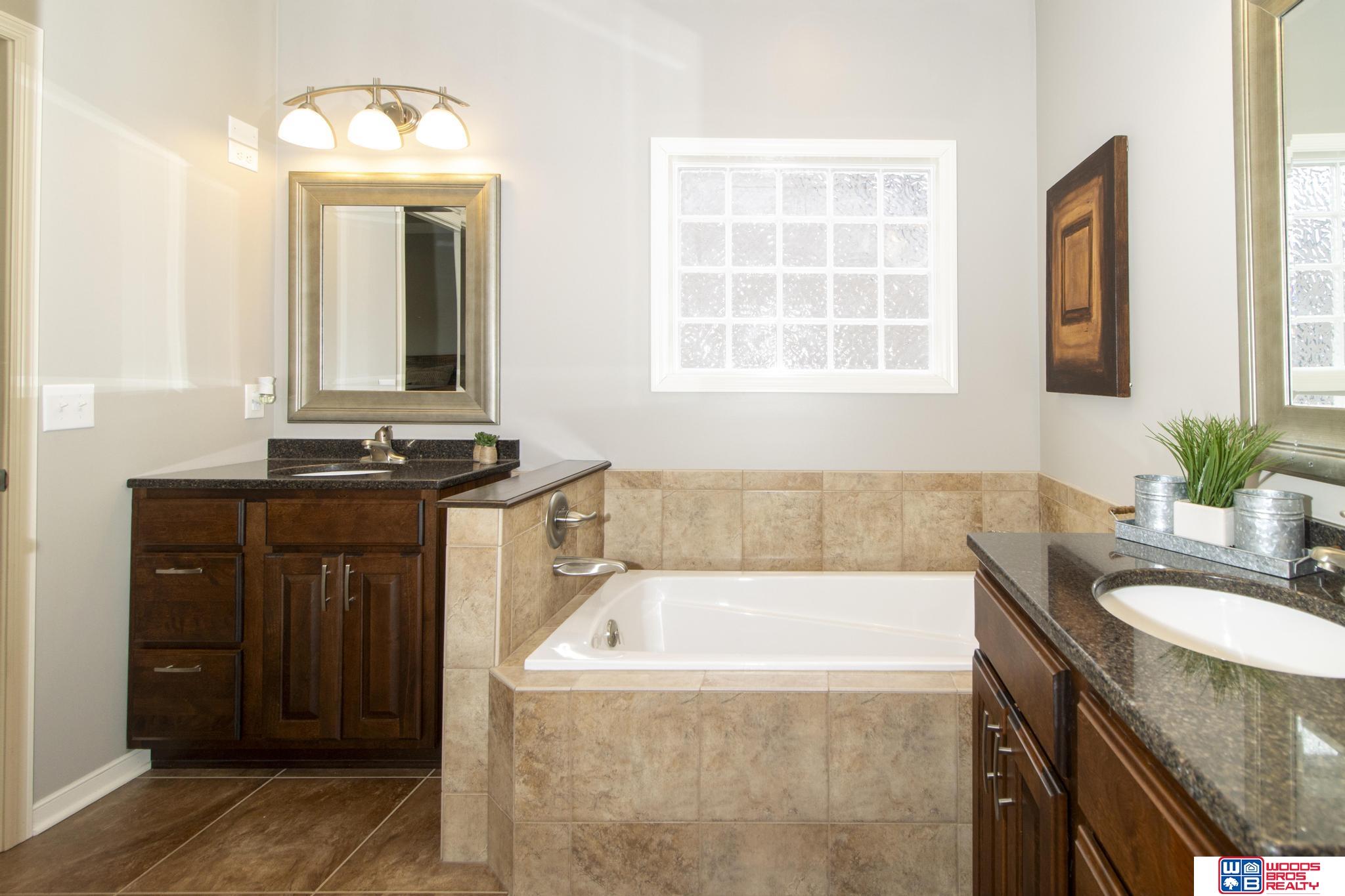 9249 Fairbanks Court