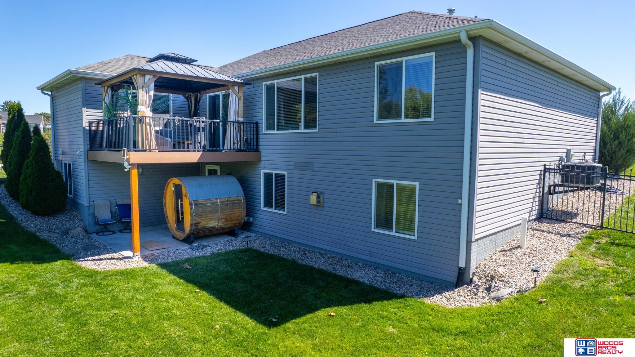 733 Spruce Circle