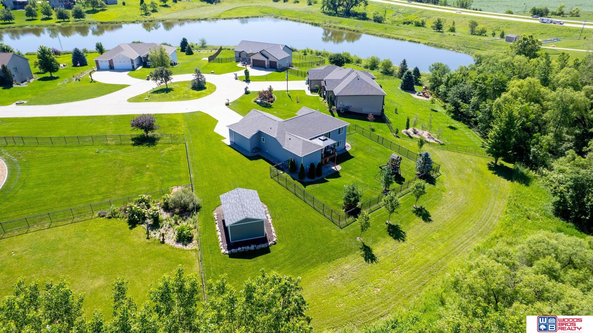 733 Spruce Circle
