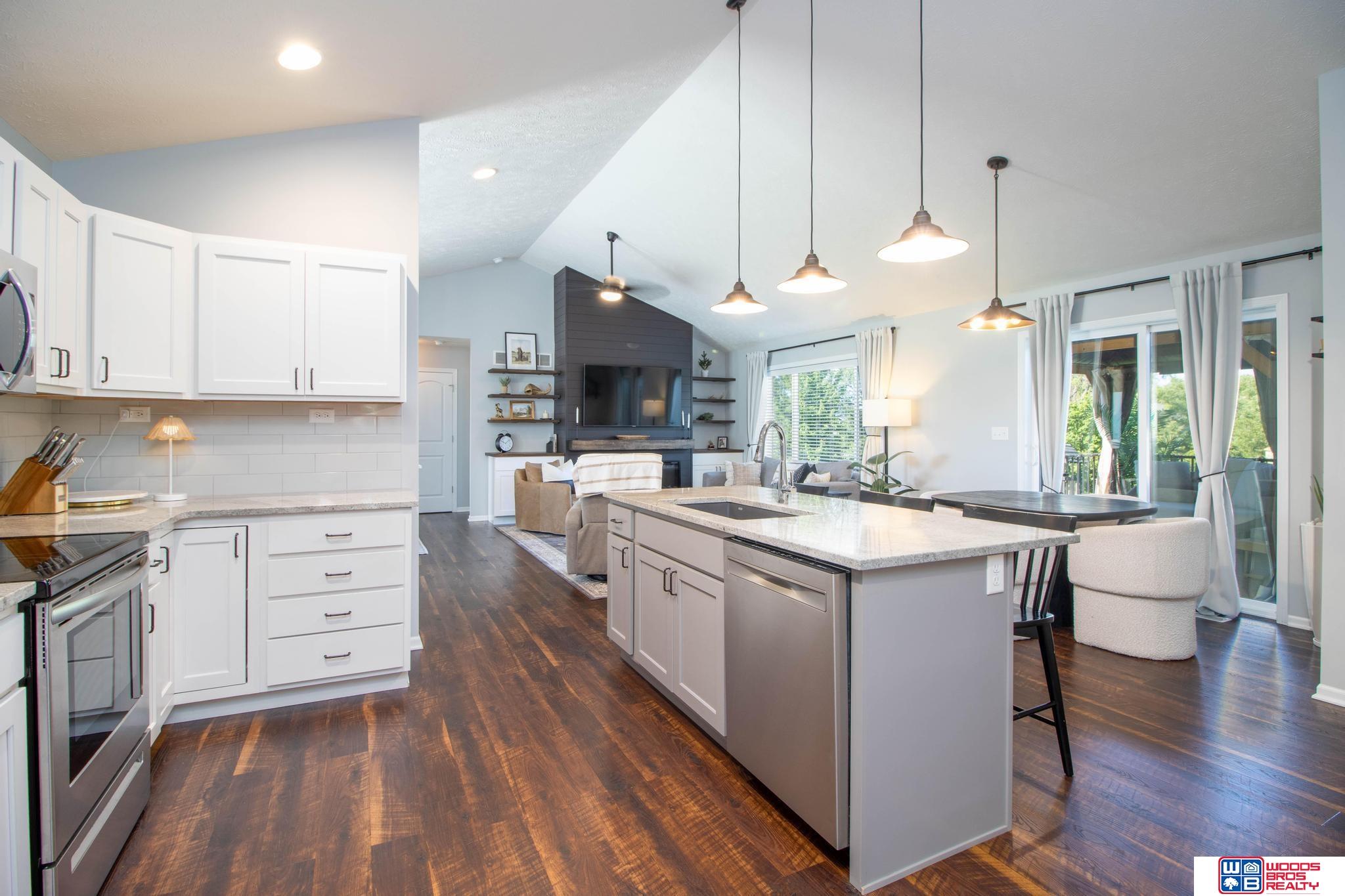 733 Spruce Circle