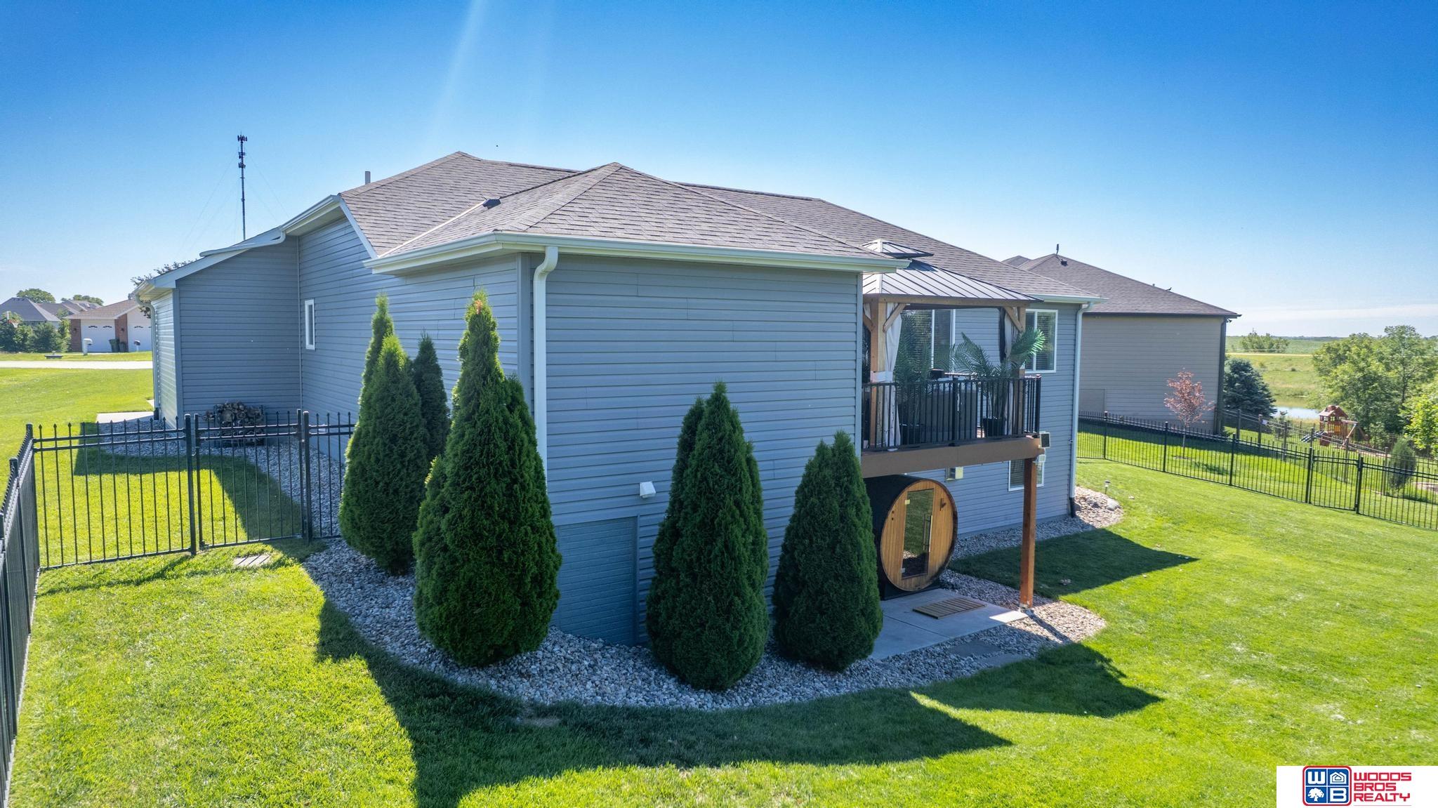 733 Spruce Circle