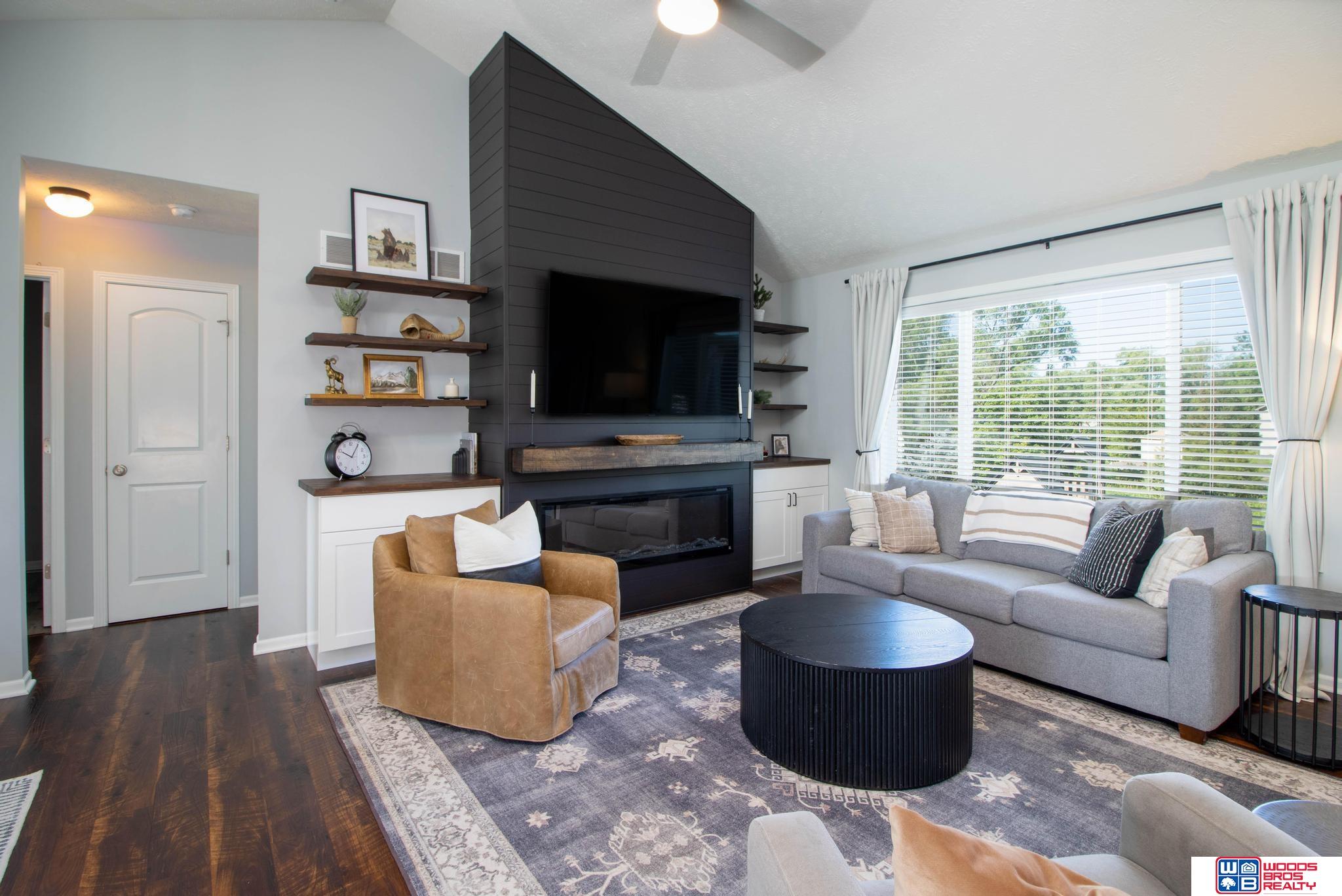 733 Spruce Circle