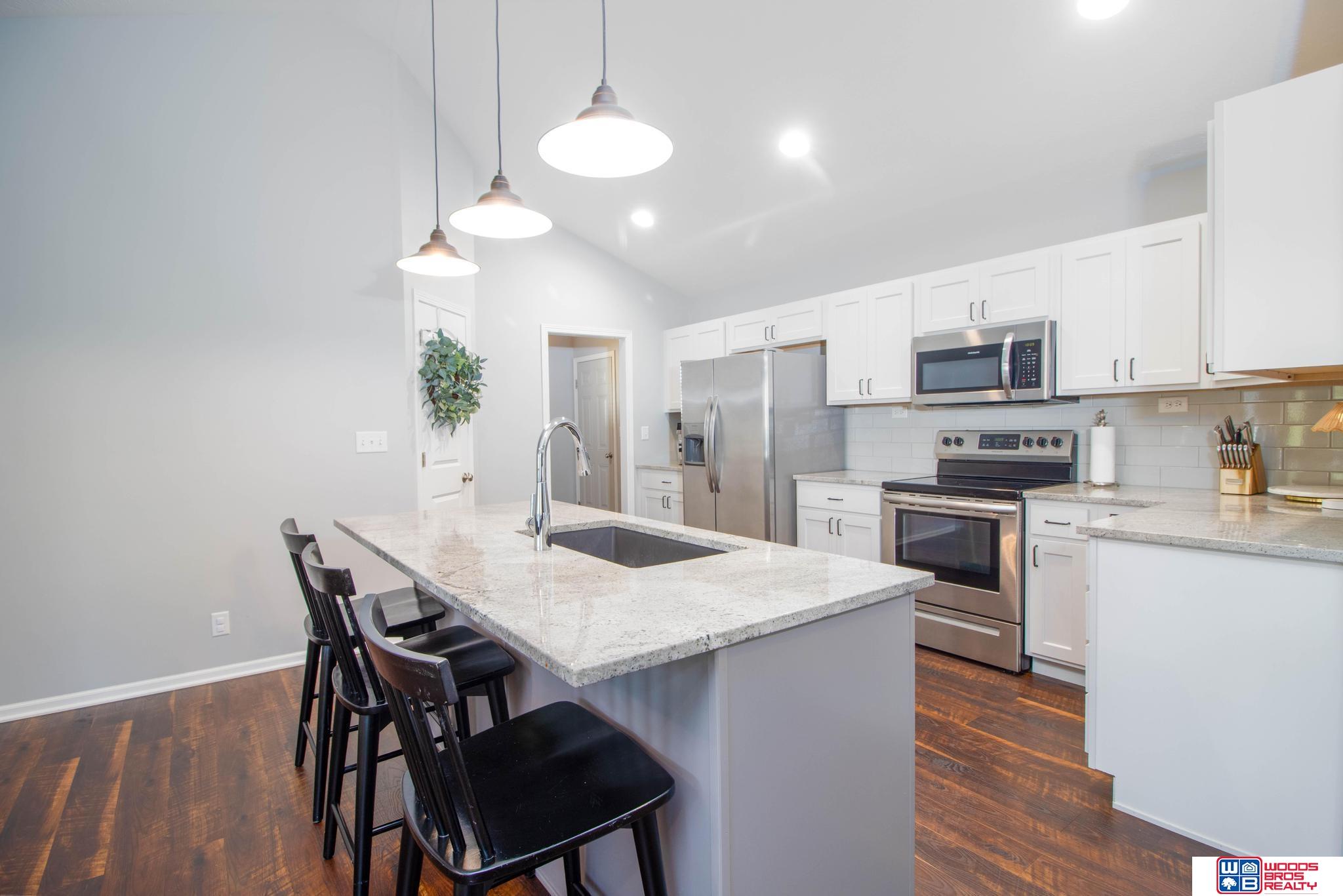 733 Spruce Circle