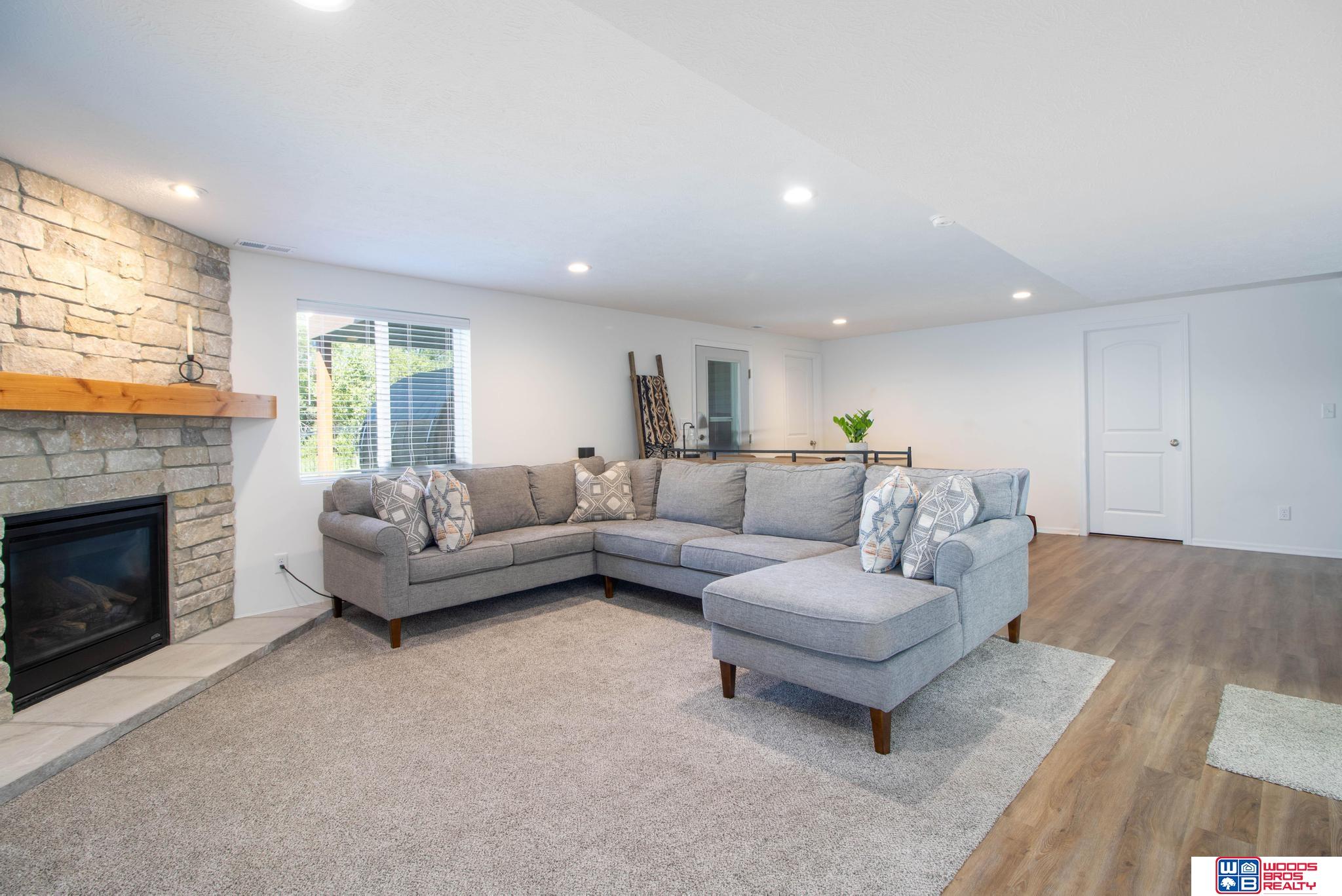 733 Spruce Circle