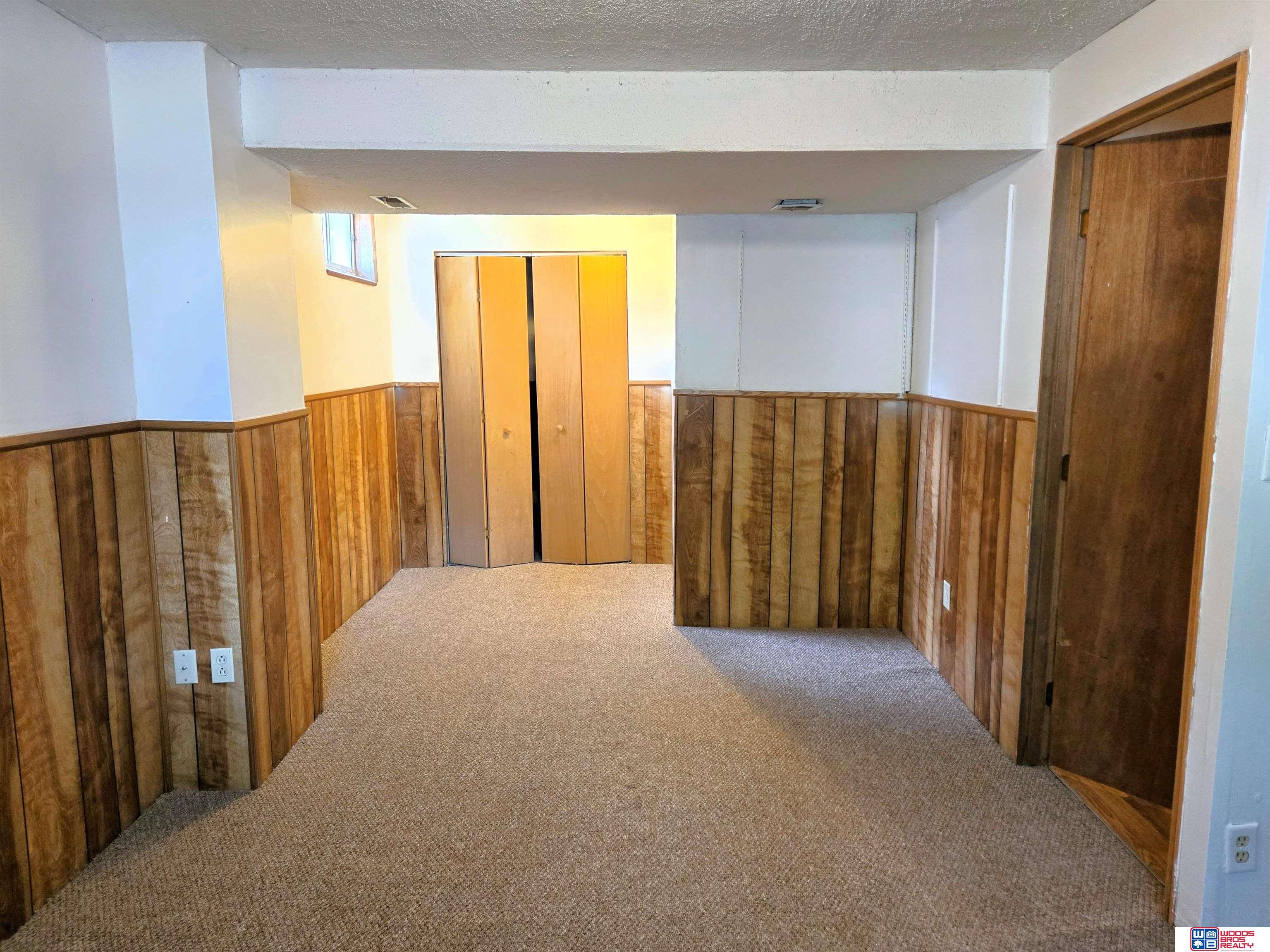 817 W Leon Drive