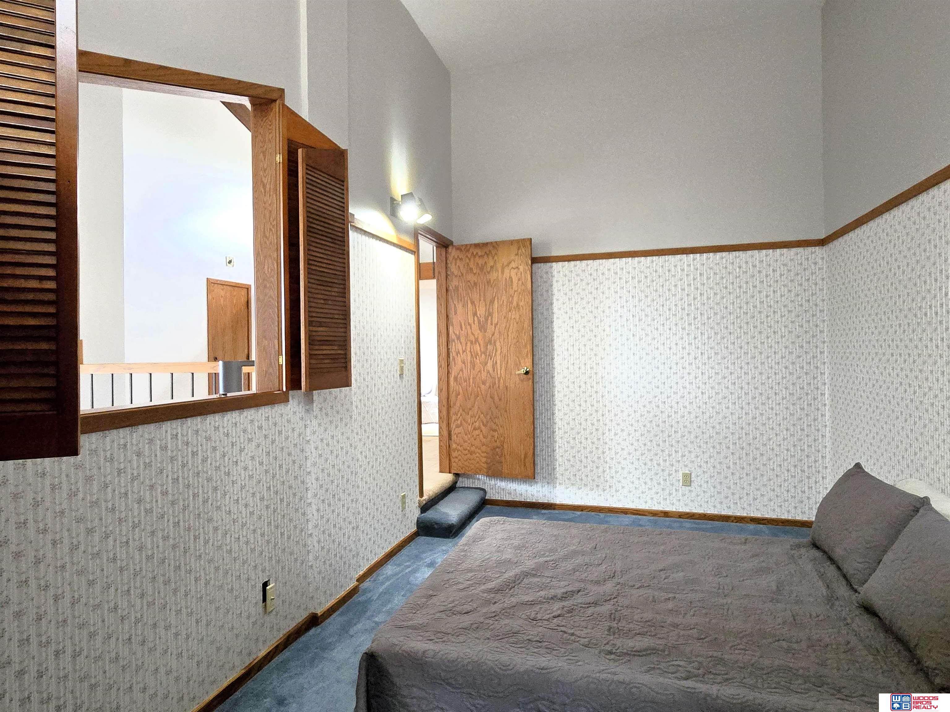 1300 G Street # 305E