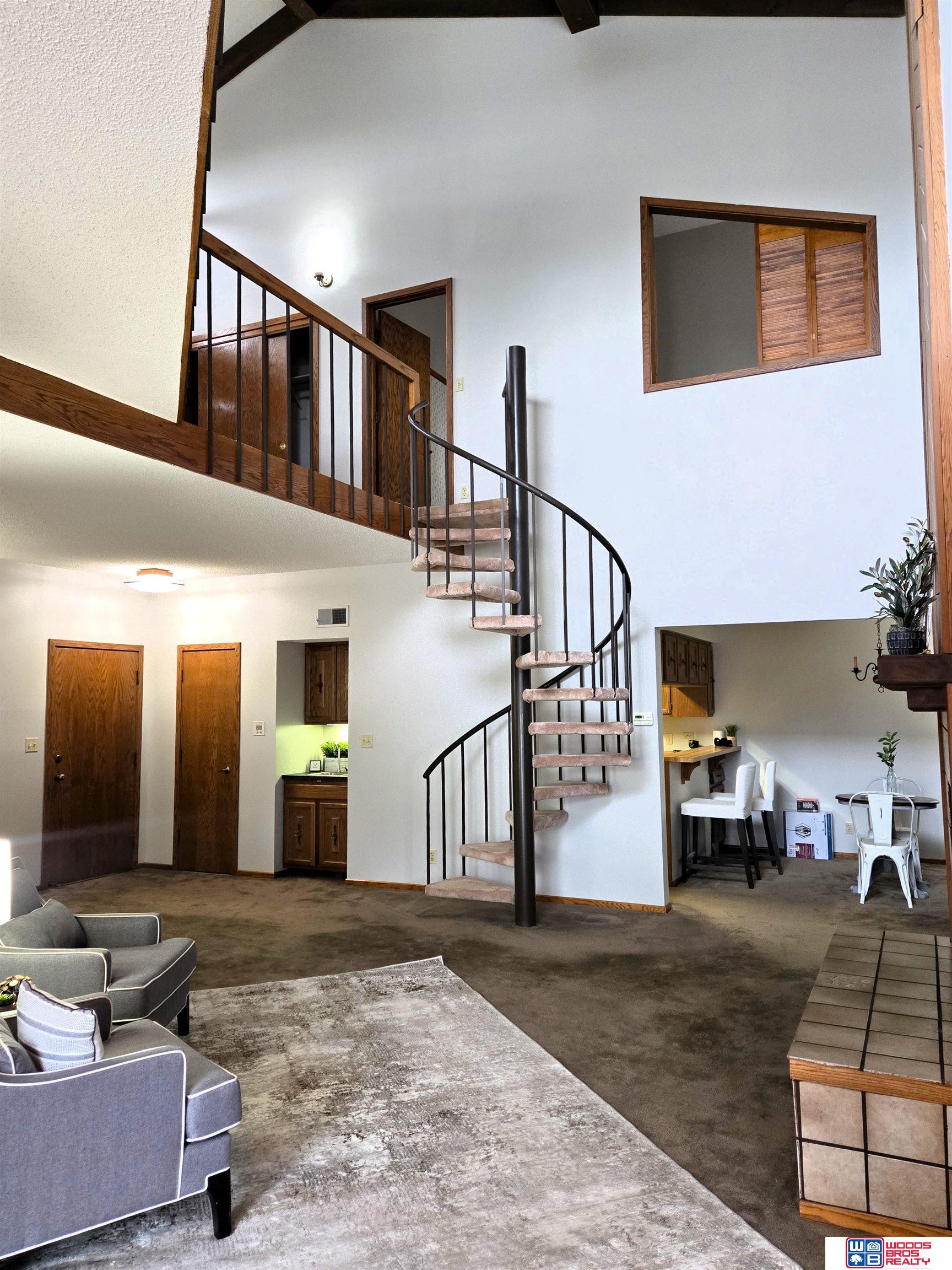 1300 G Street # 305E