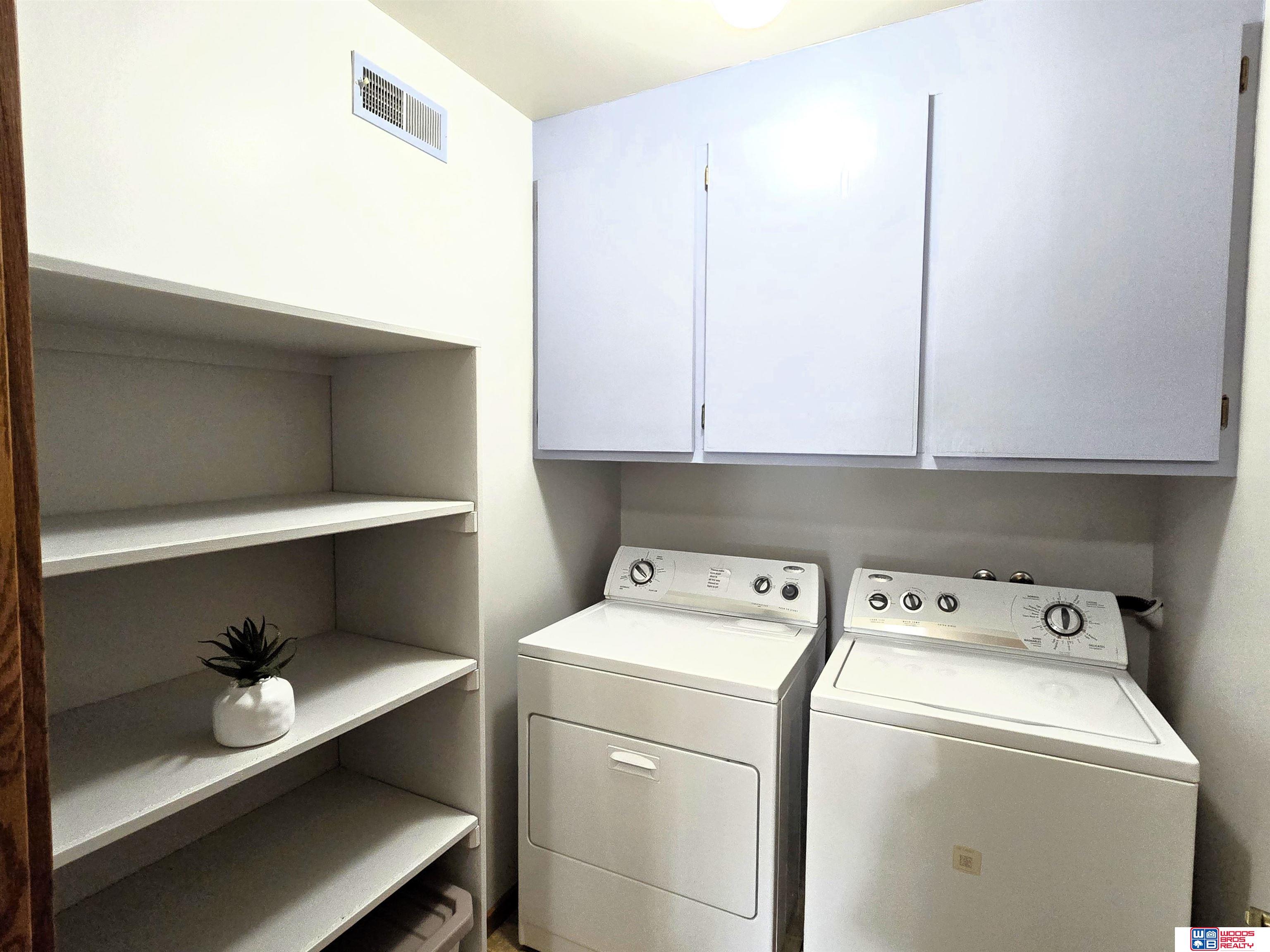 1300 G Street # 305E